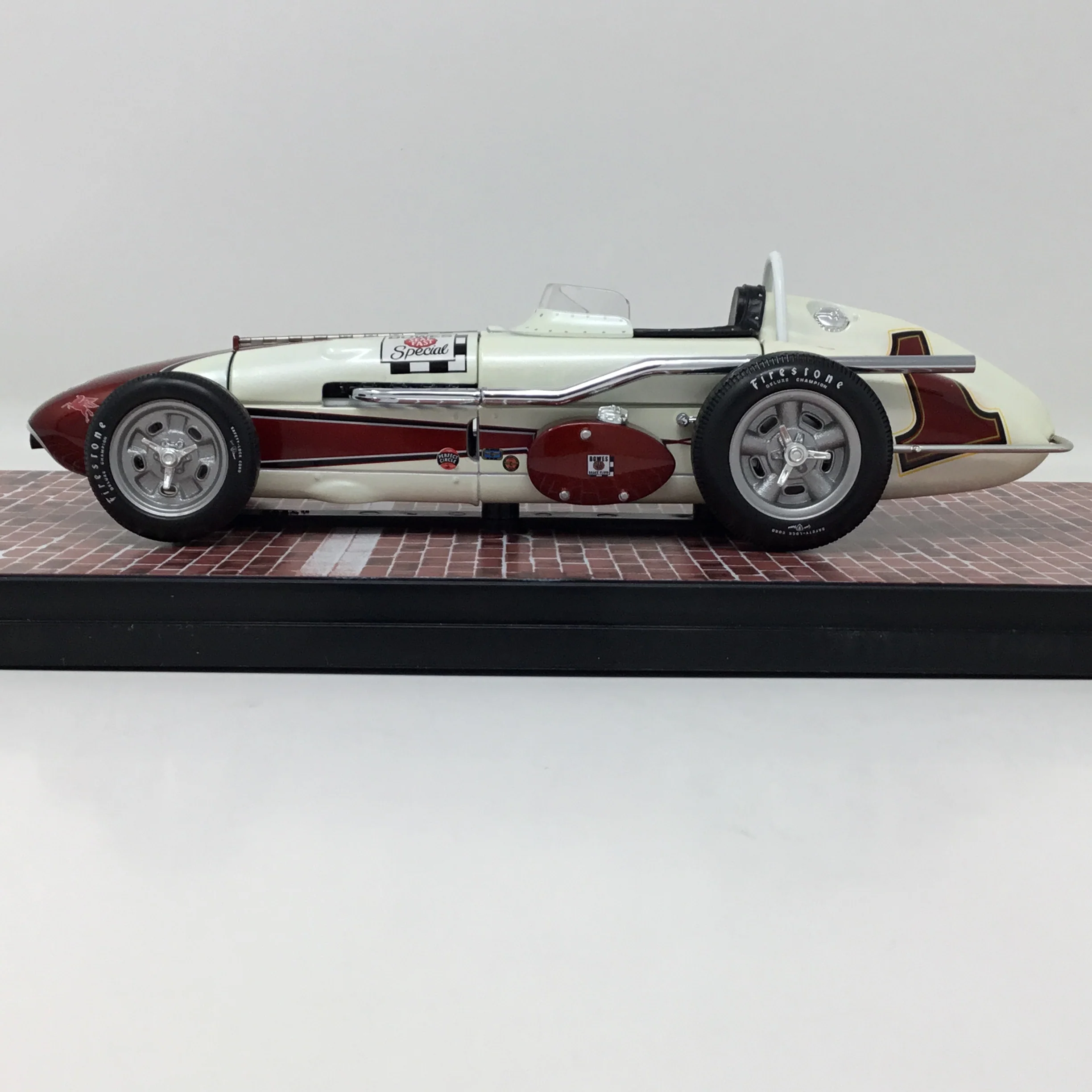 A.J. Foyt 1961 Carousel 1 Bowes Seal Fast Sepcial Indianapolis 500 Winner 1:18 Diecast #4401 - Image 2