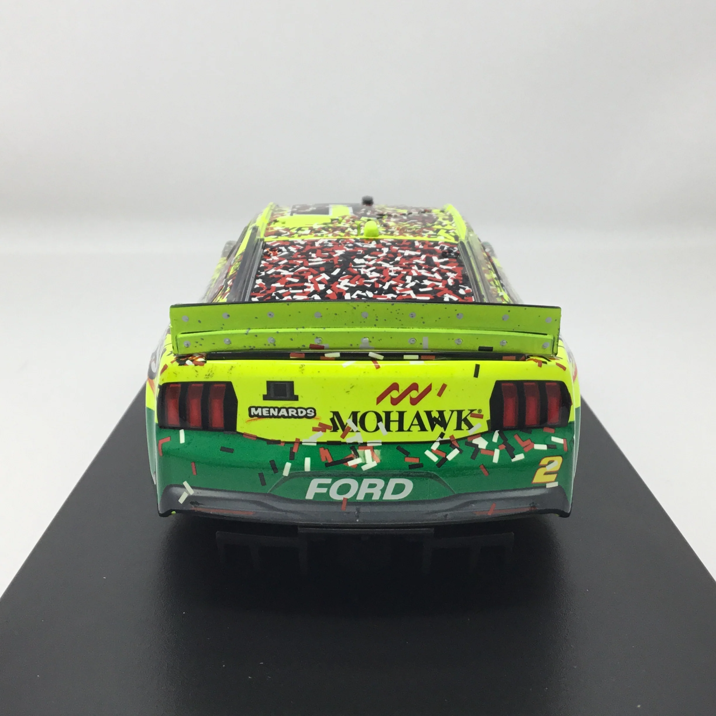 Austin Cindric 2025 Menards / Quaker State Talladega Race Win Elite 1:24 Diecast - Image 5