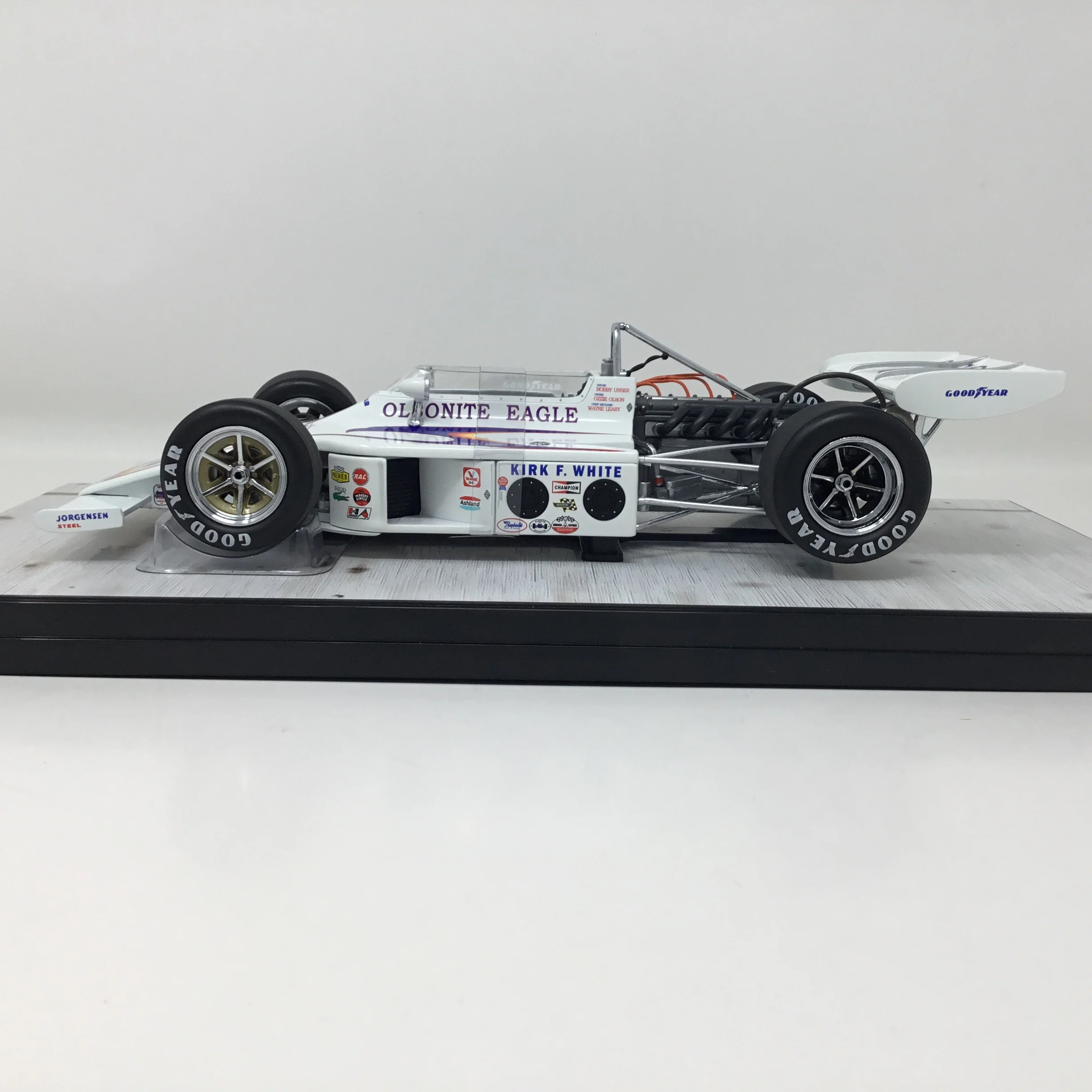 Bobby Unser 1972 Carousel 1 Olsonite Eagle Indianapolis 500 Pole 1:18 Diecast #4706 - Image 2