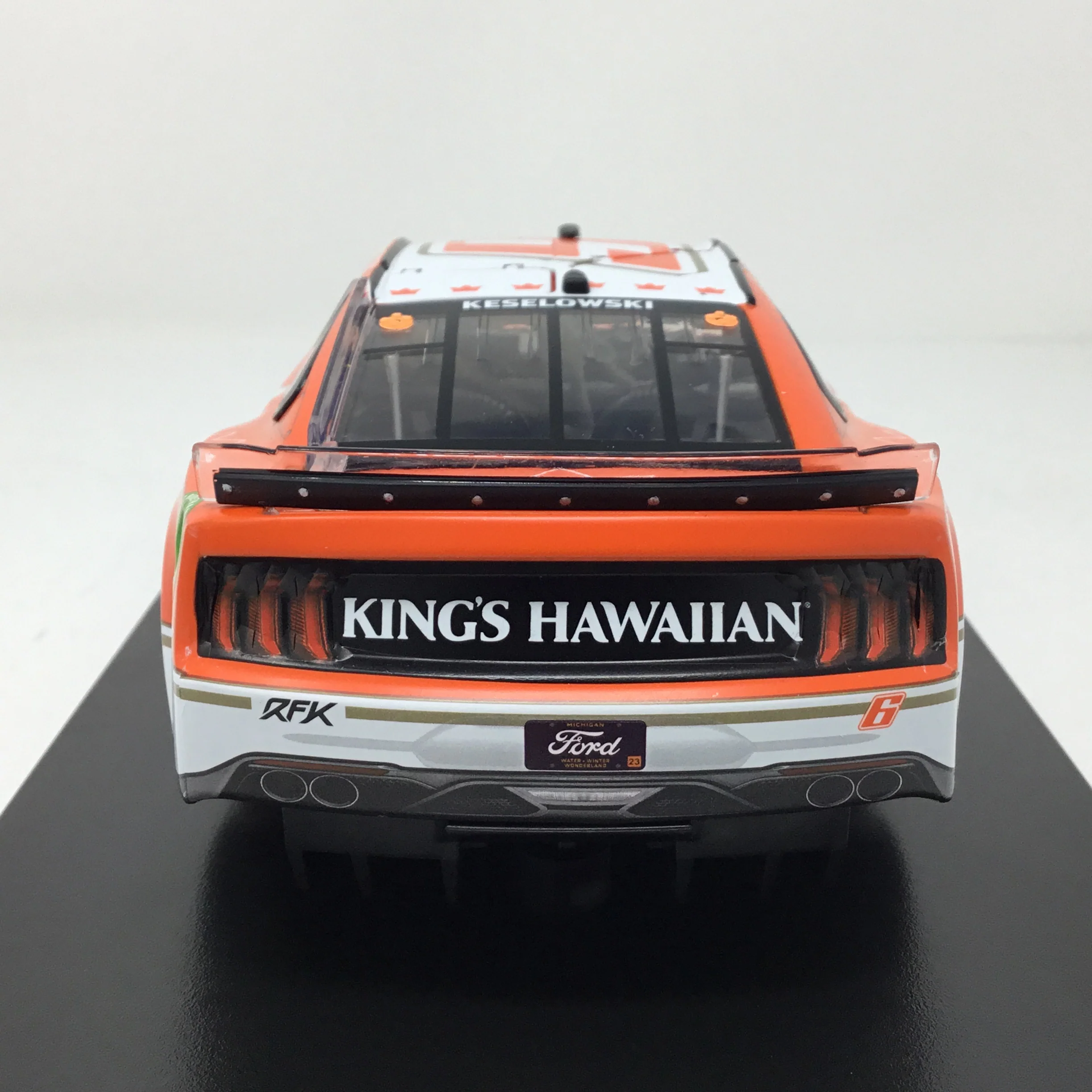 Brad Keselowski 2023 King's Hawaiian Foil Number 1:24 Diecast - Image 5