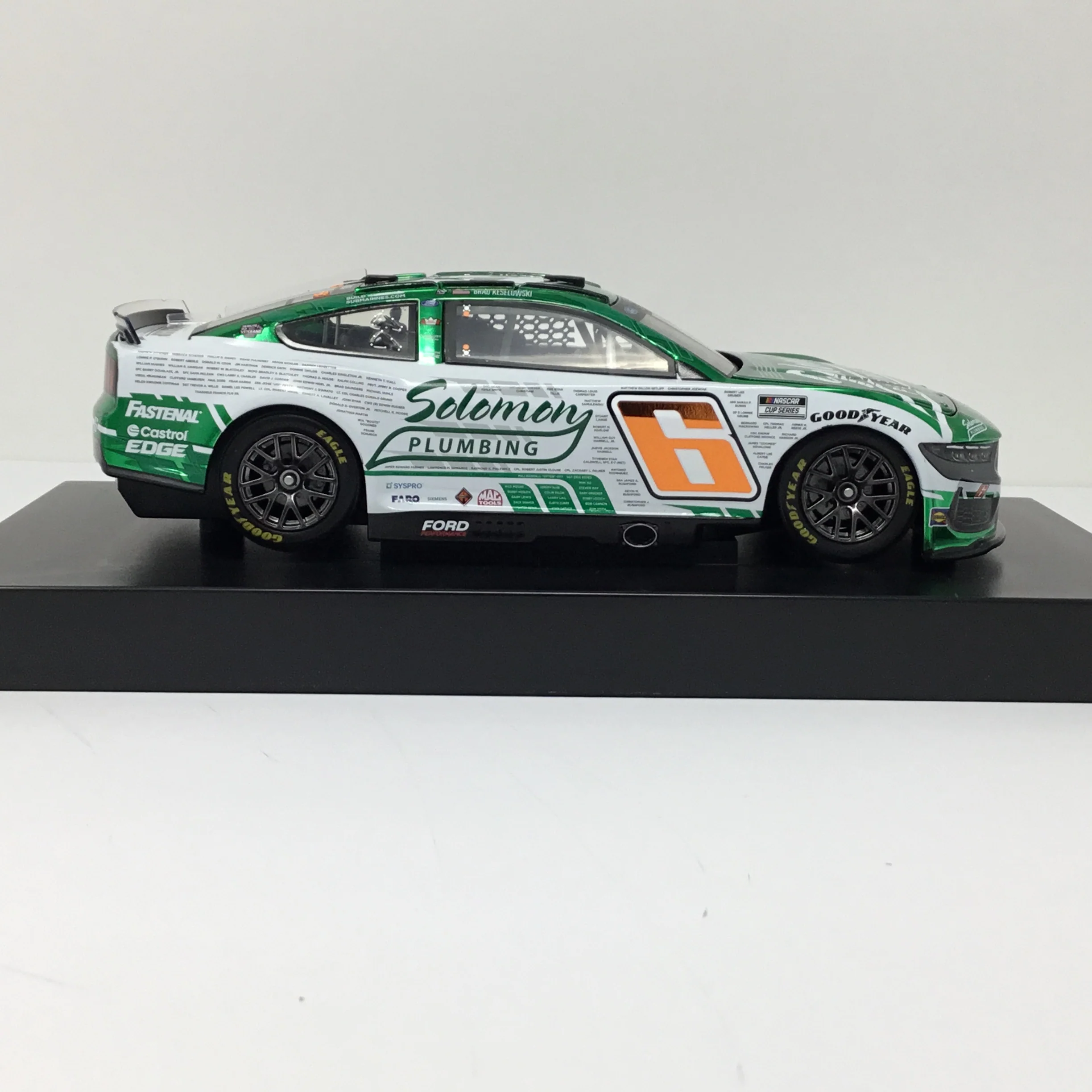 Brad Keselowski 2024 Solomon Plumbing Salute To Veterans Foil Number 1:24 Color Chrome Diecast - Image 4