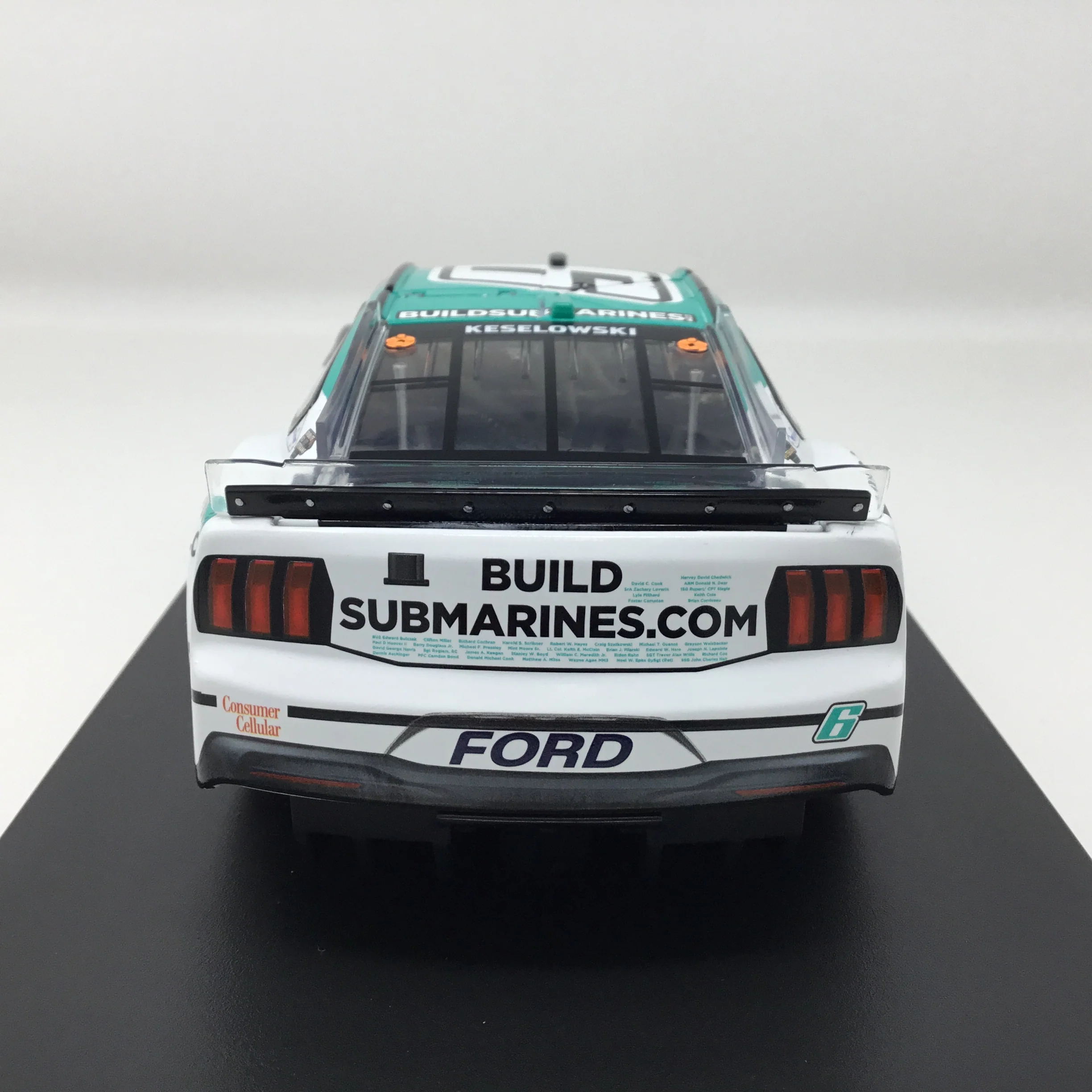 Brad Keselowski 2025 Buildsubmarines / Tribute to Veterans 1:24 Diecast - Image 5