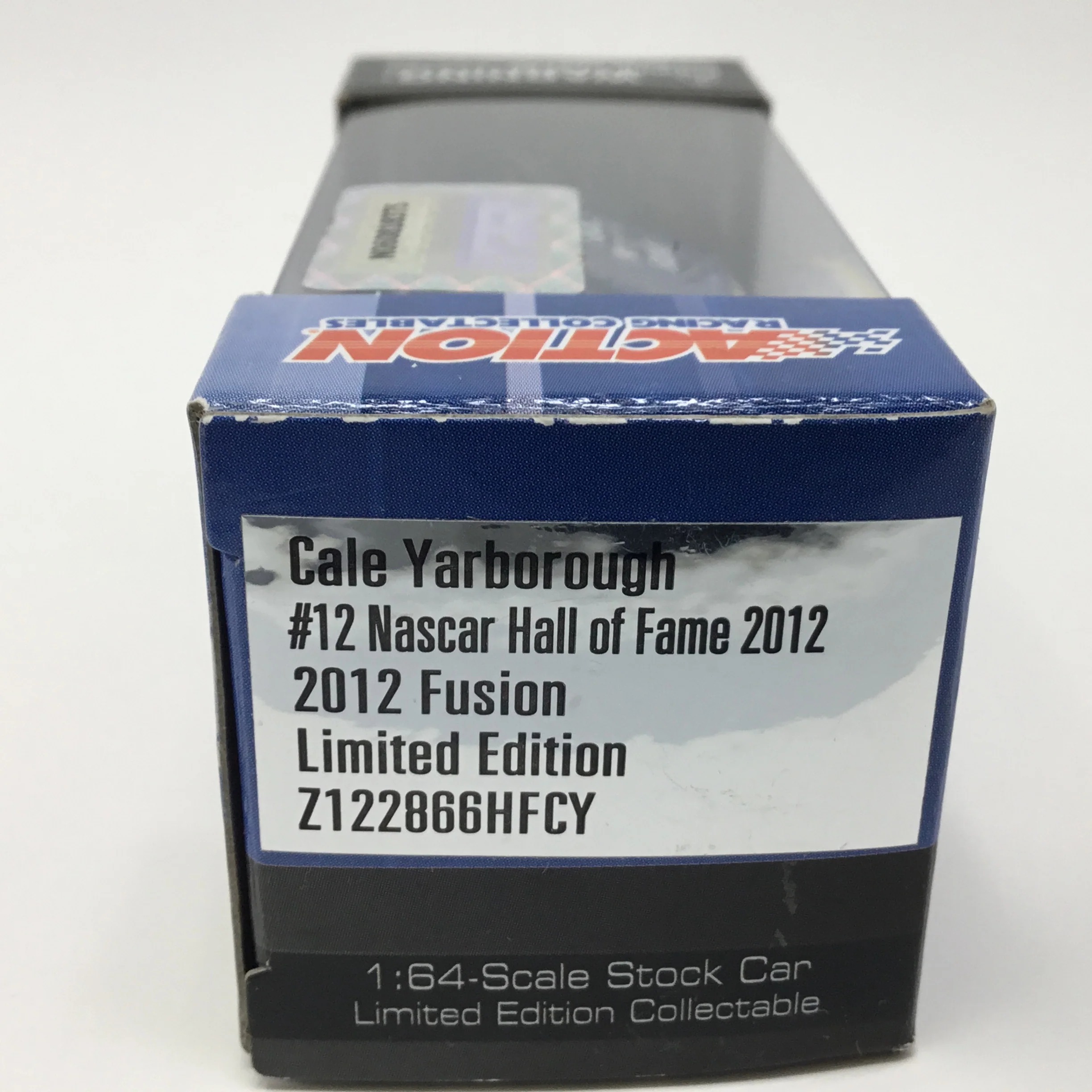 Cale Yarborough 2012 NASCAR Hall of Fame 1:64 Diecast - Image 2
