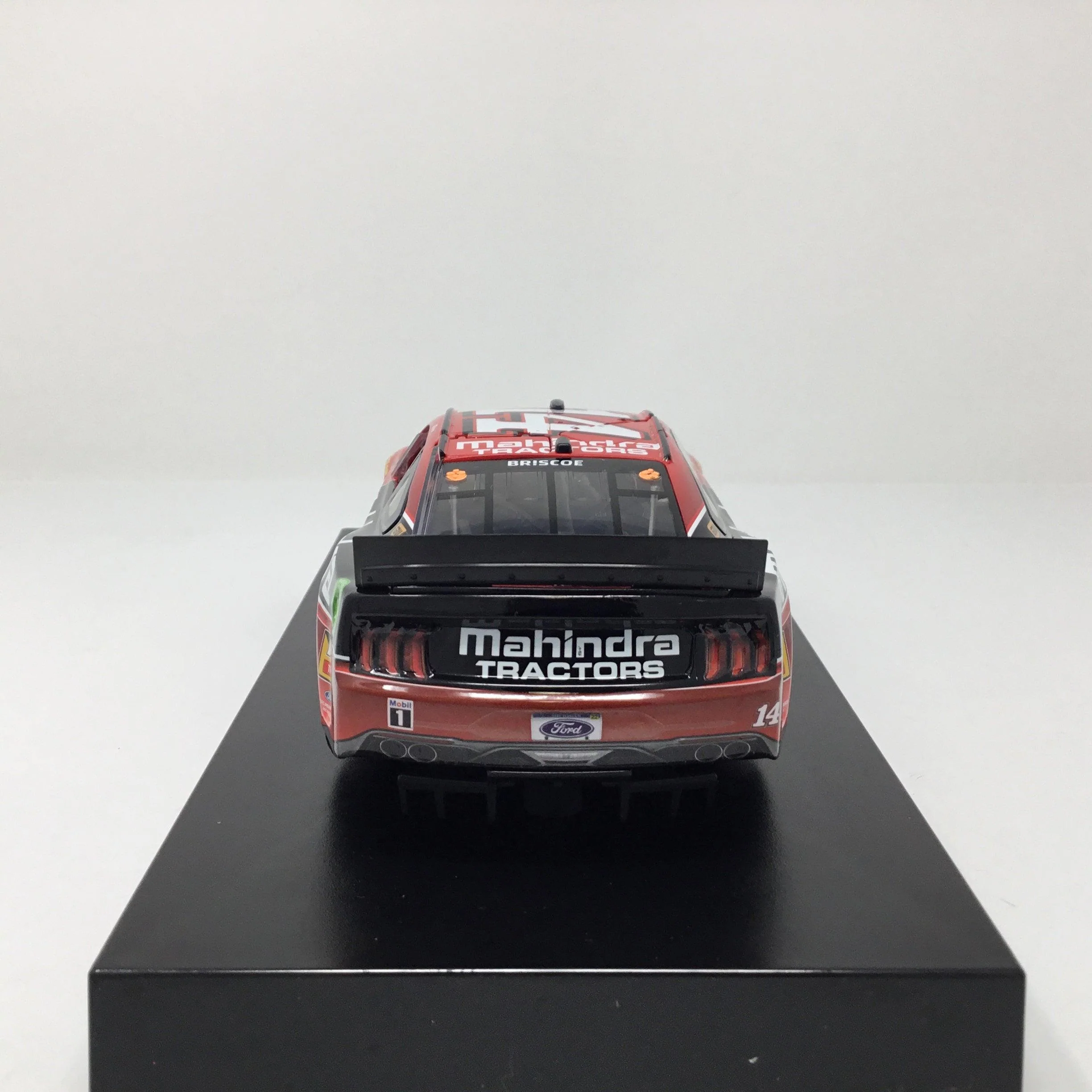 Chase Briscoe 2022 Mahindra Elite 1:24 Diecast - Image 5