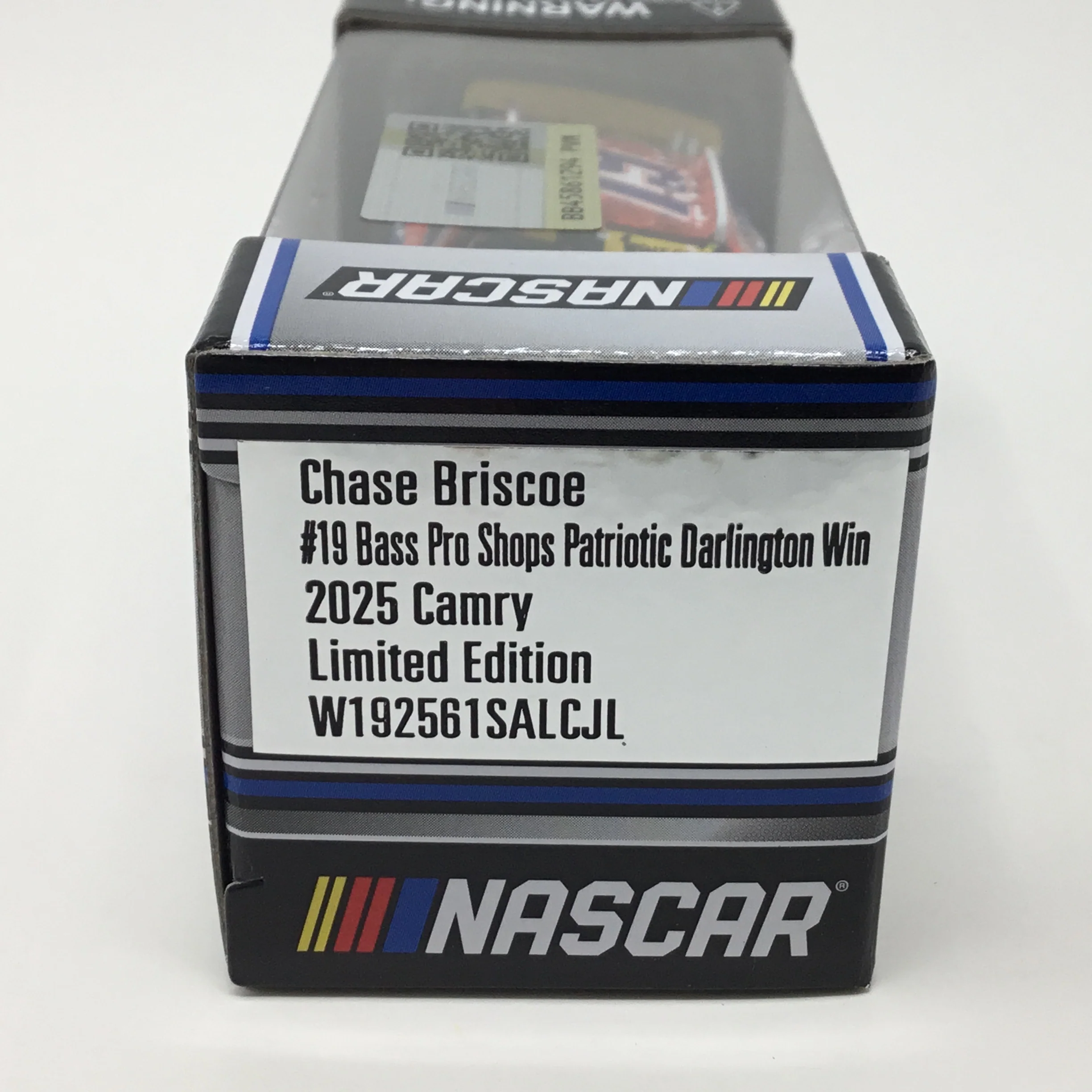 Chase Briscoe 2025 Bass Pro Shops Patriotic Darlington Race Win 1:64 Diecast - Image 3