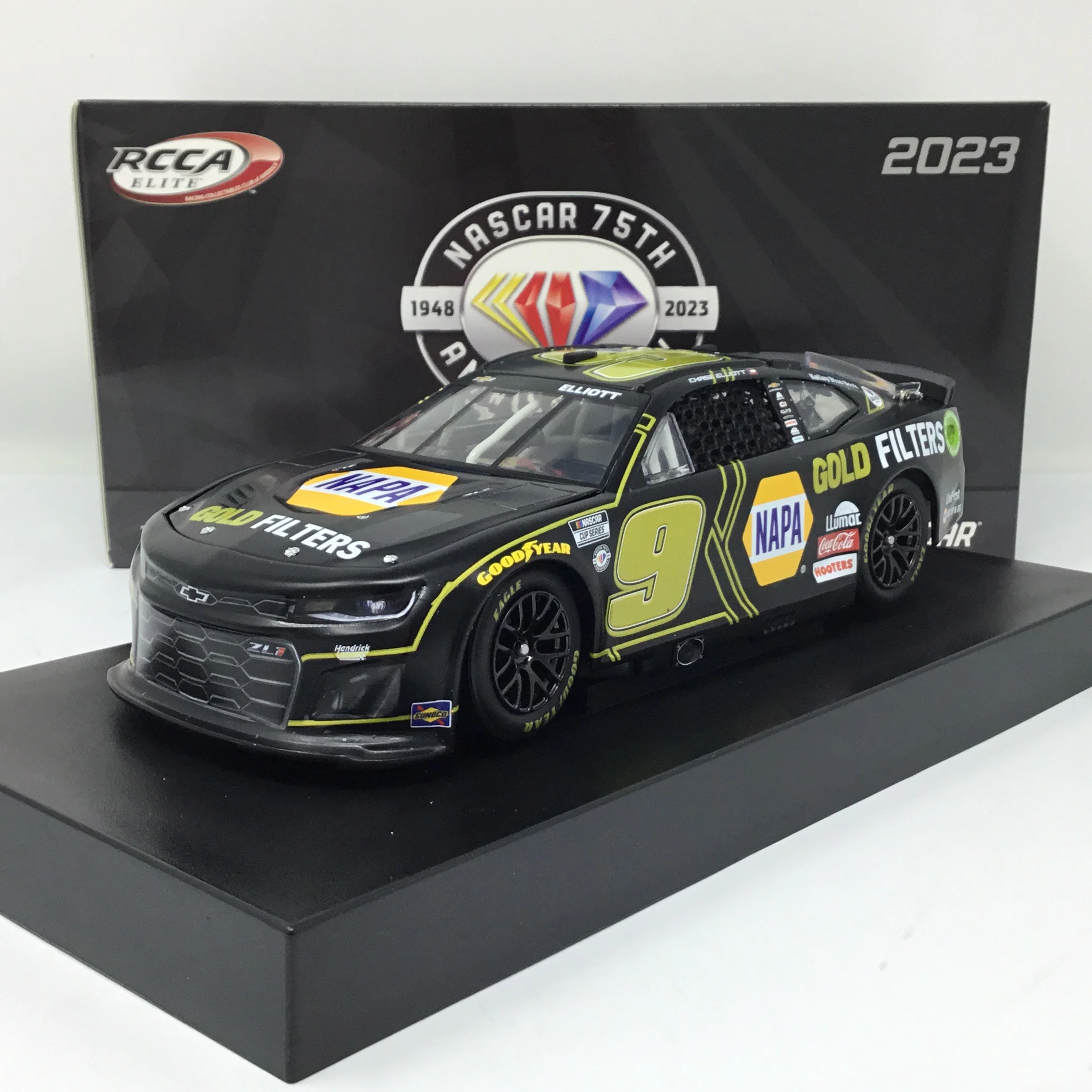 Chase Elliott 2023 NAPA Gold Filters 1:24 Elite Diecast