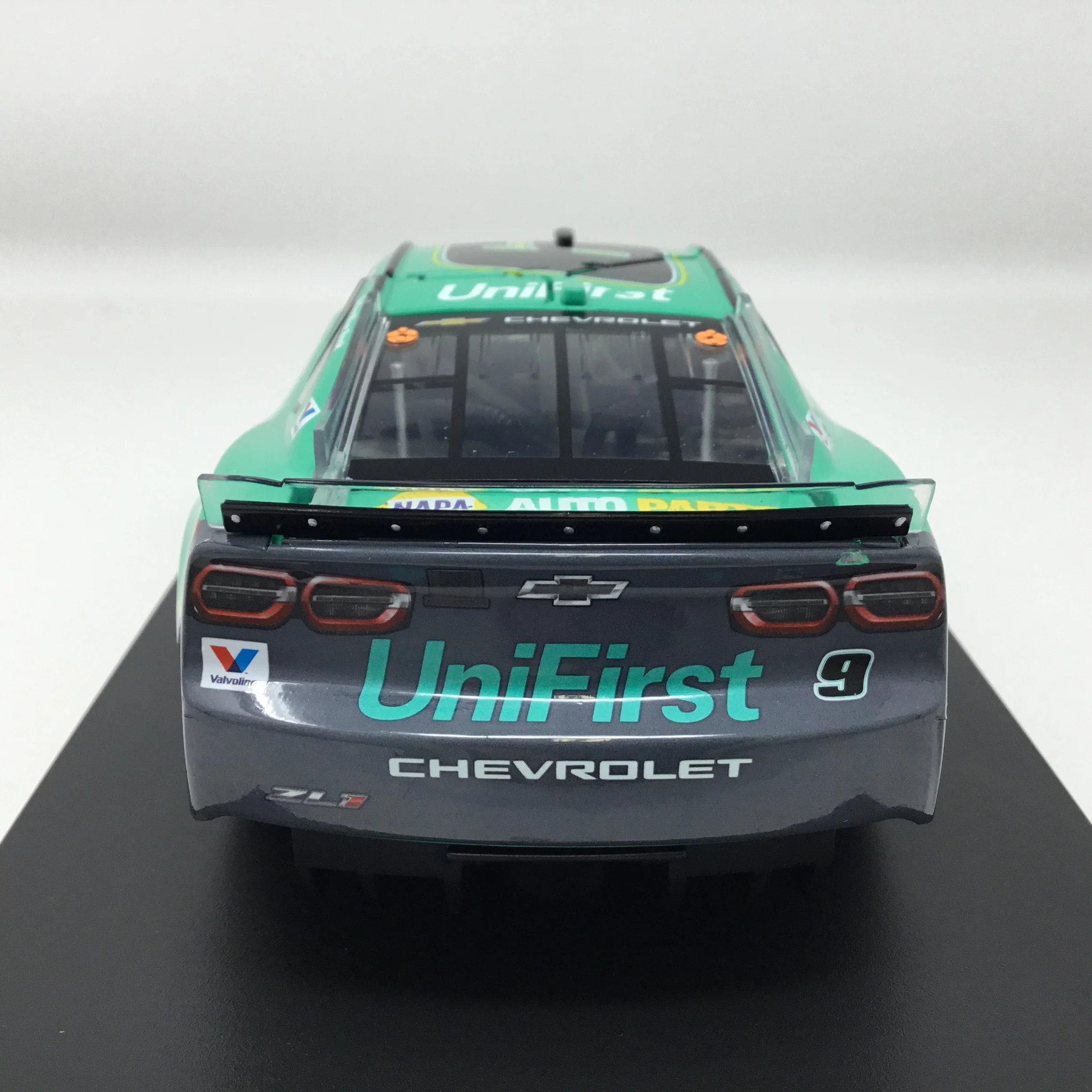 Chase Elliott 2026 Unifirst 1:24 Diecast - Image 5