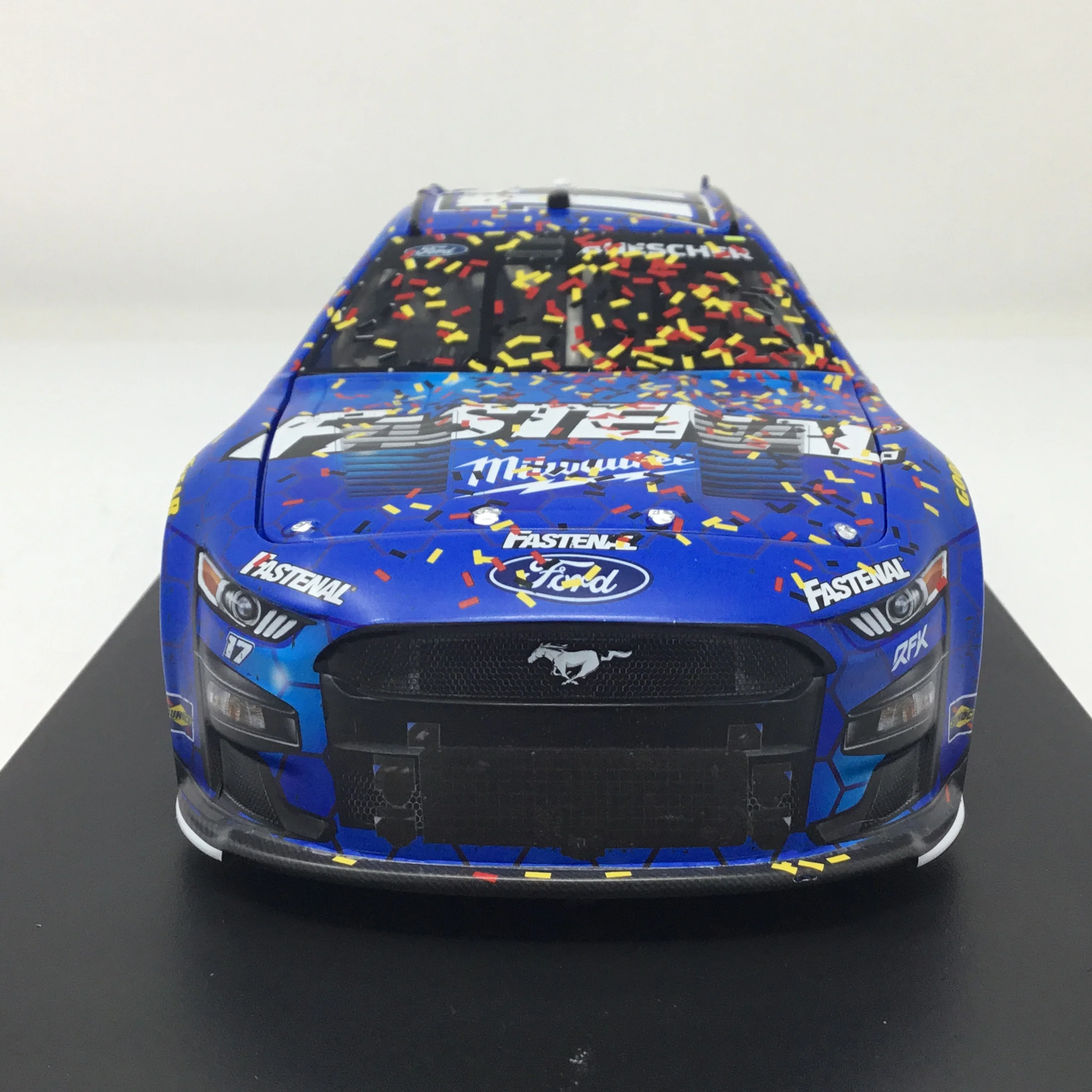 Chris Buescher 2023 Fastenal Richmond Race Win Foil Number 1:24 Elite Diecast - Image 3