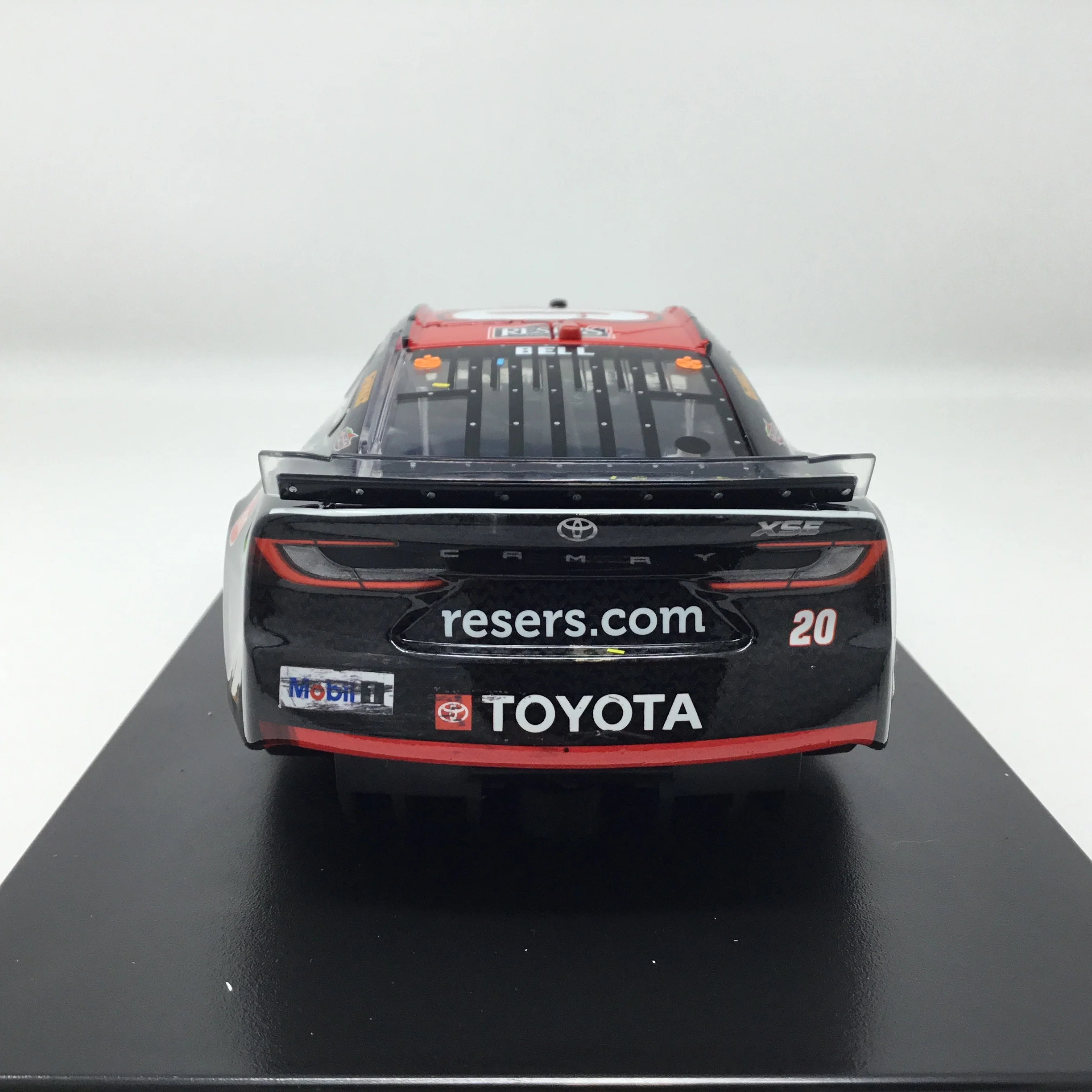 Christopher Bell 2025 Reser's Fine Foods Phoenix Race Win 1:24 Diecast - Image 6