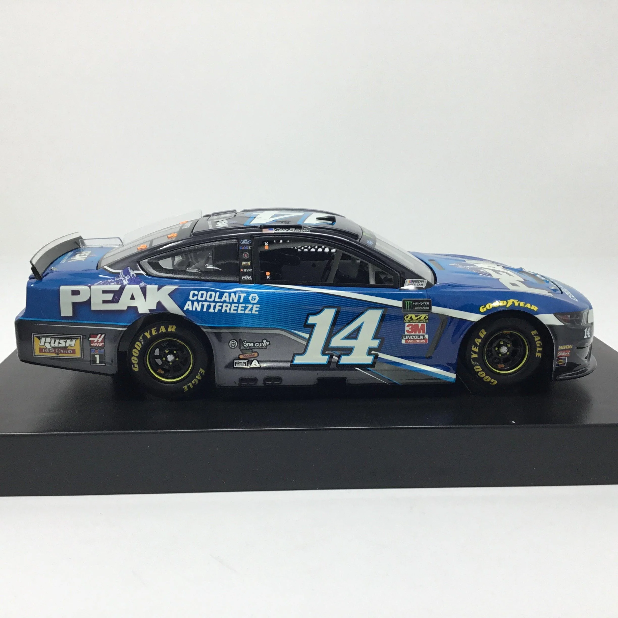 Clint Bowyer 2019 Peak Liquid Color 1:24 Diecast - Image 4