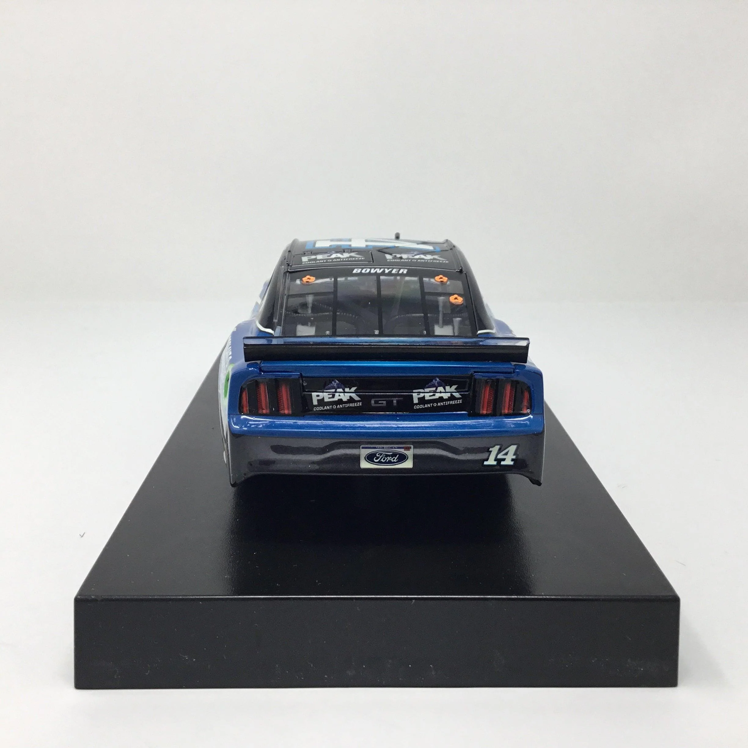 Clint Bowyer 2019 Peak Liquid Color 1:24 Diecast - Image 5