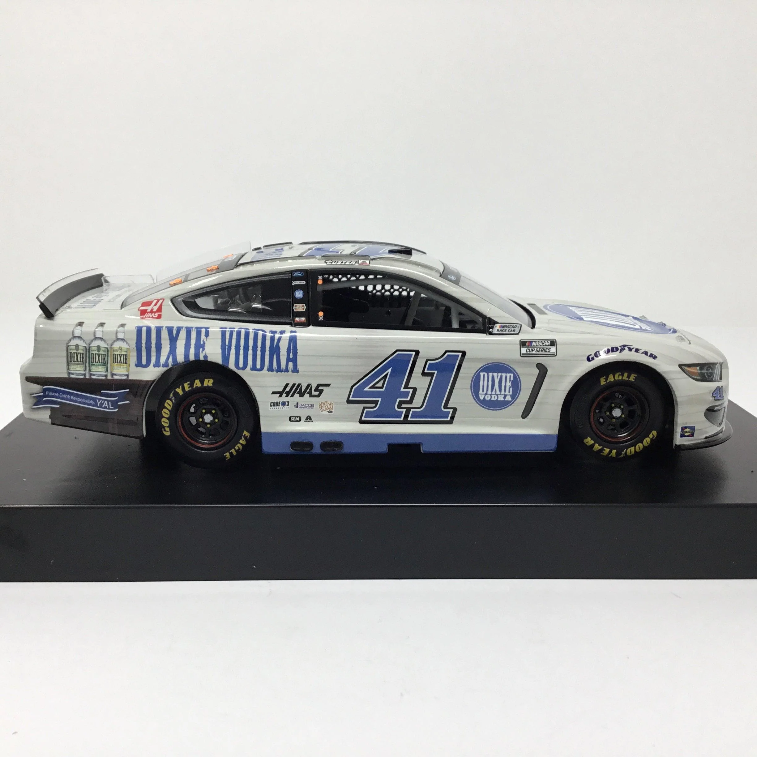 Cole Custer 2021 Dixie Vodka 1:24 Diecast - Image 4
