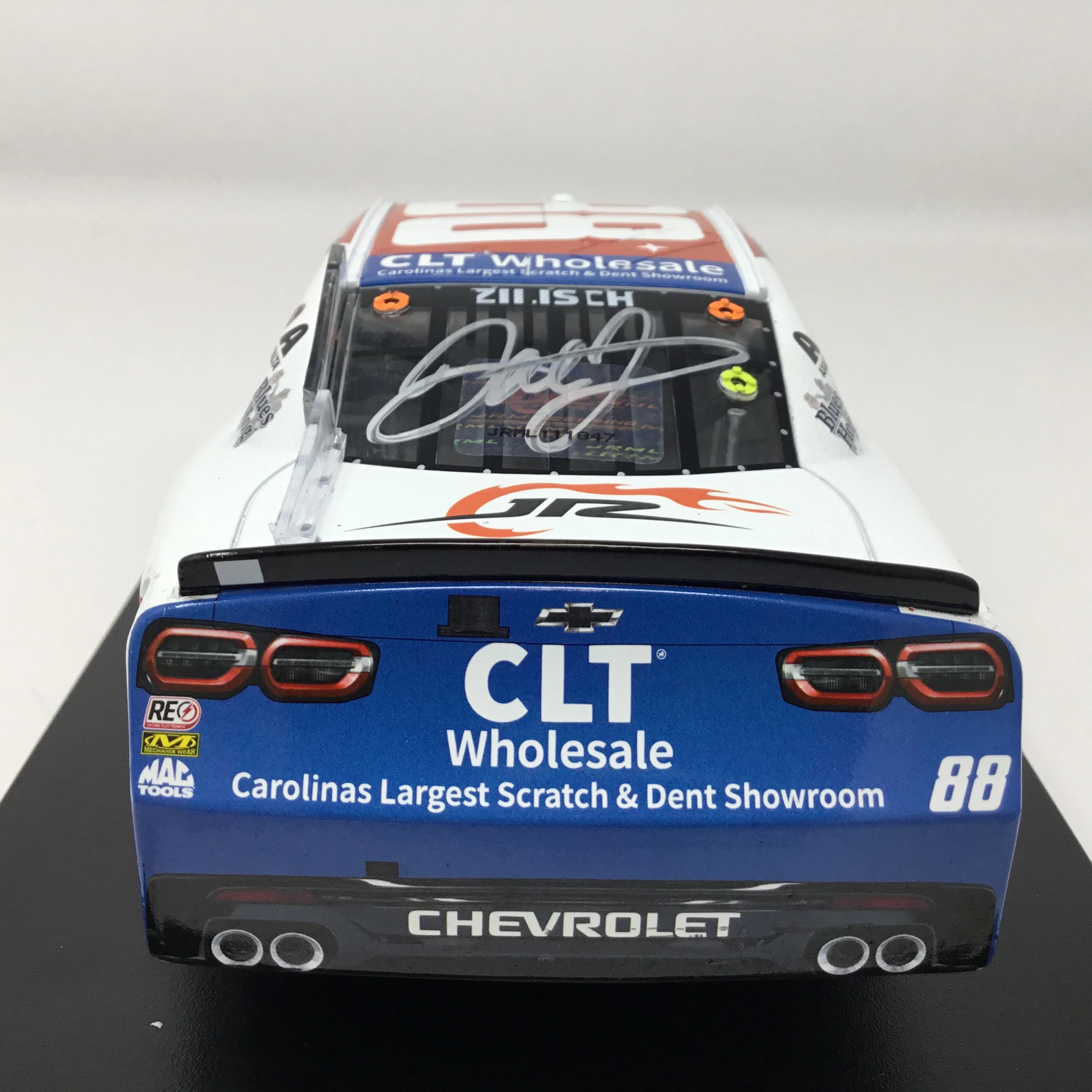 Connor Zilisch 2025 Registix Pocono Race Win Foil Number Dual Autographed 1:24 Diecast - Image 5