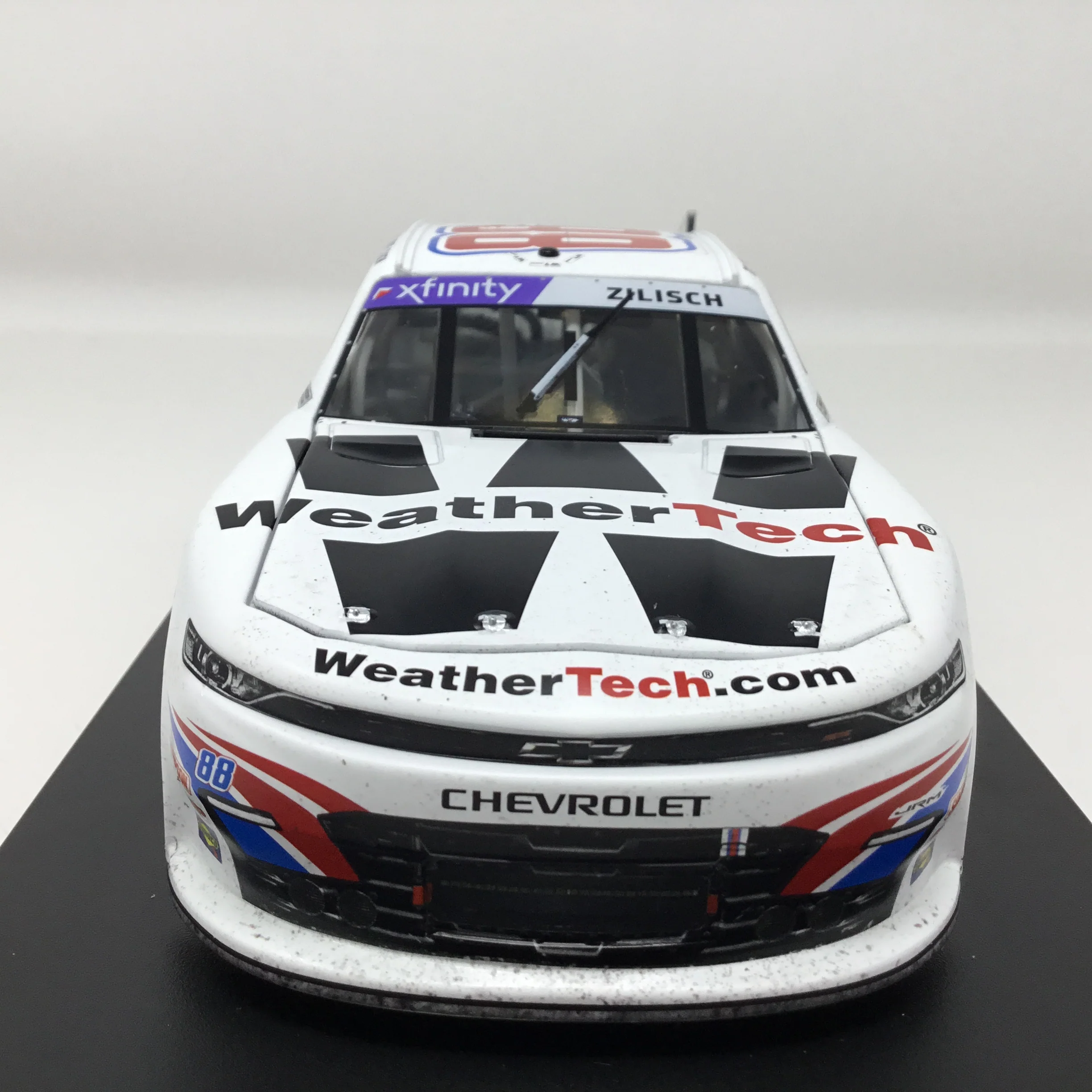 Connor Zilisch 2025 WeatherTech Portland Race Win Foil Number 1:24 Diecast - Image 4