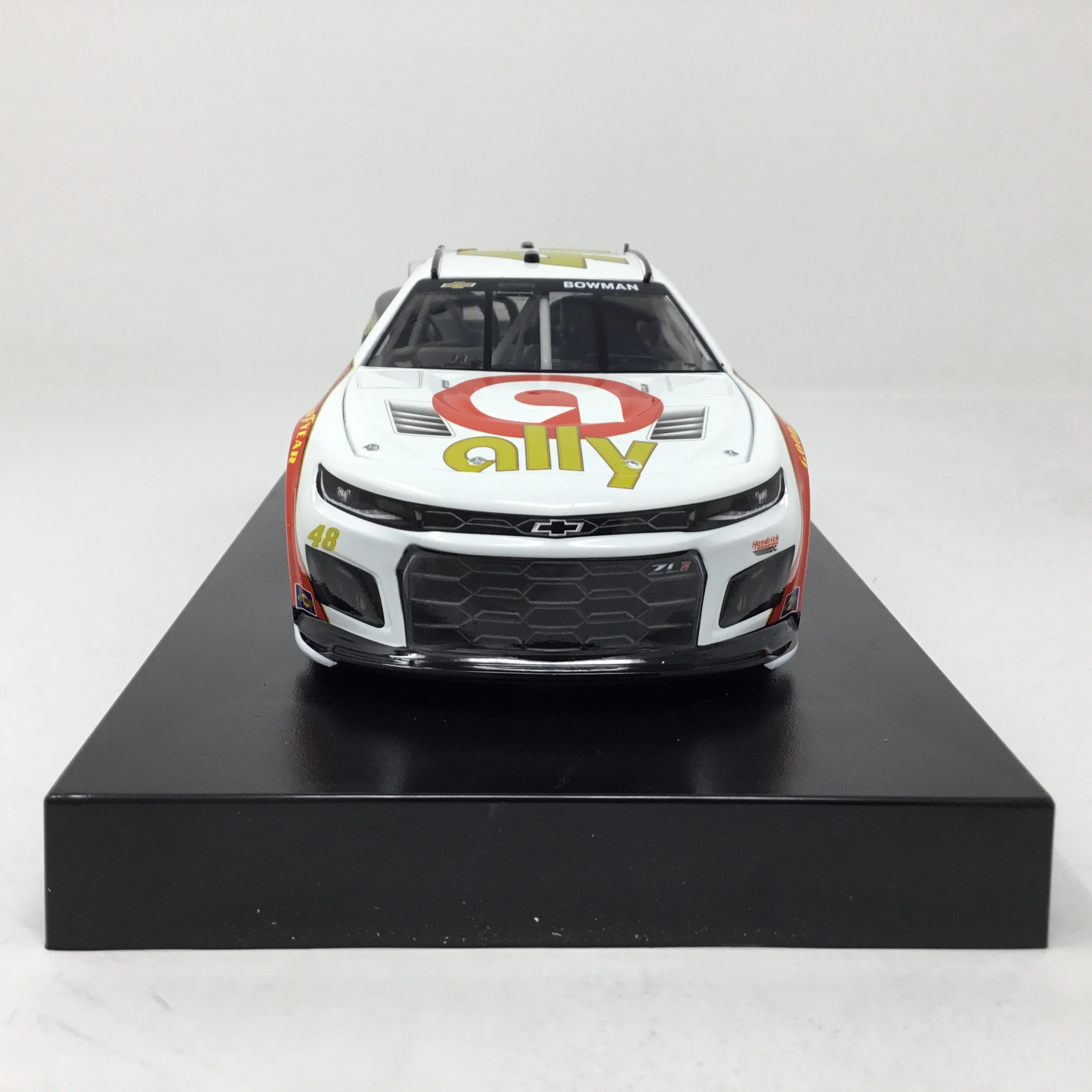 Alex Bowman 2023 Ally Darlington Elite 1:24 Diecast - Image 3