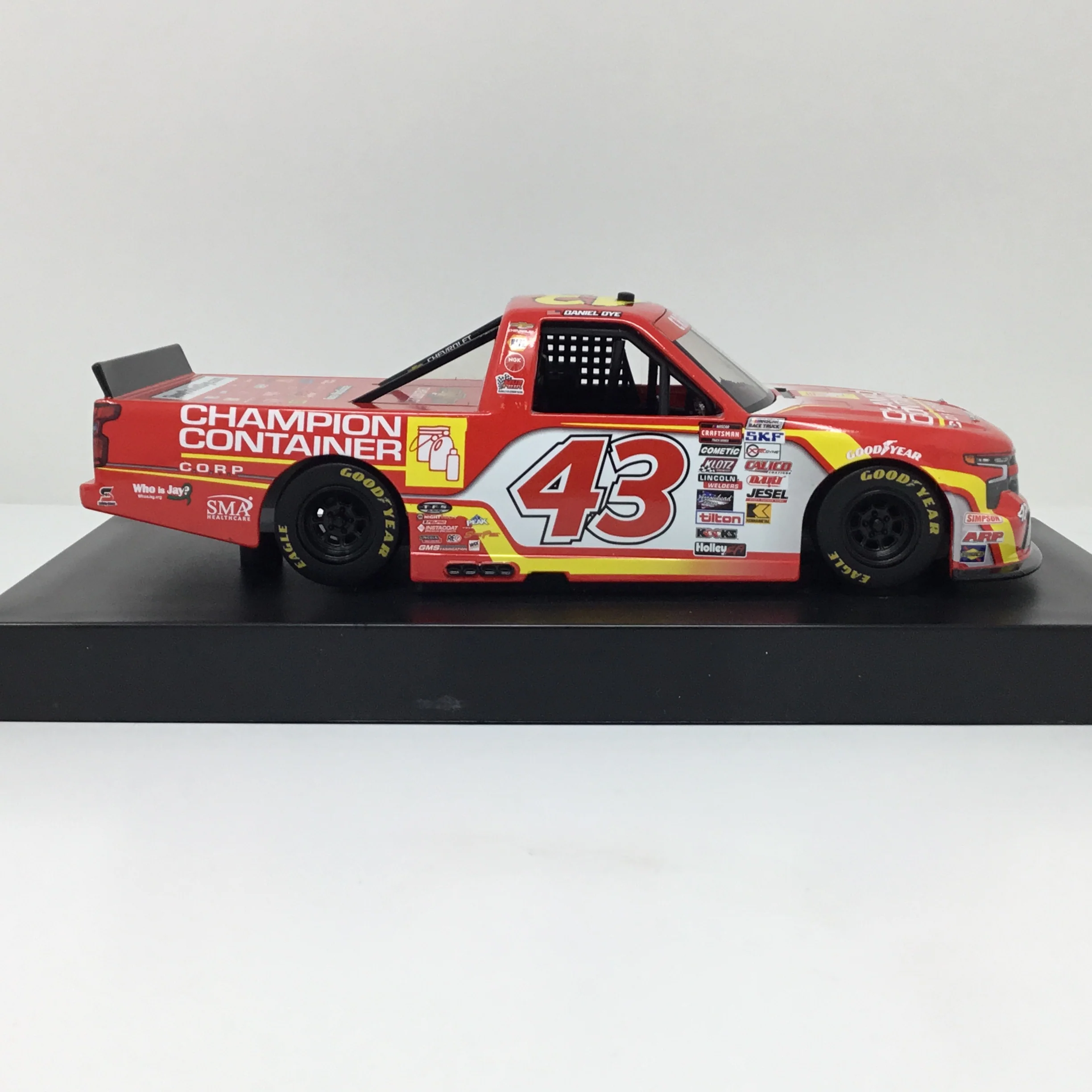 Daniel Dye 2024 Champion Container 1:24 Diecast - Image 4