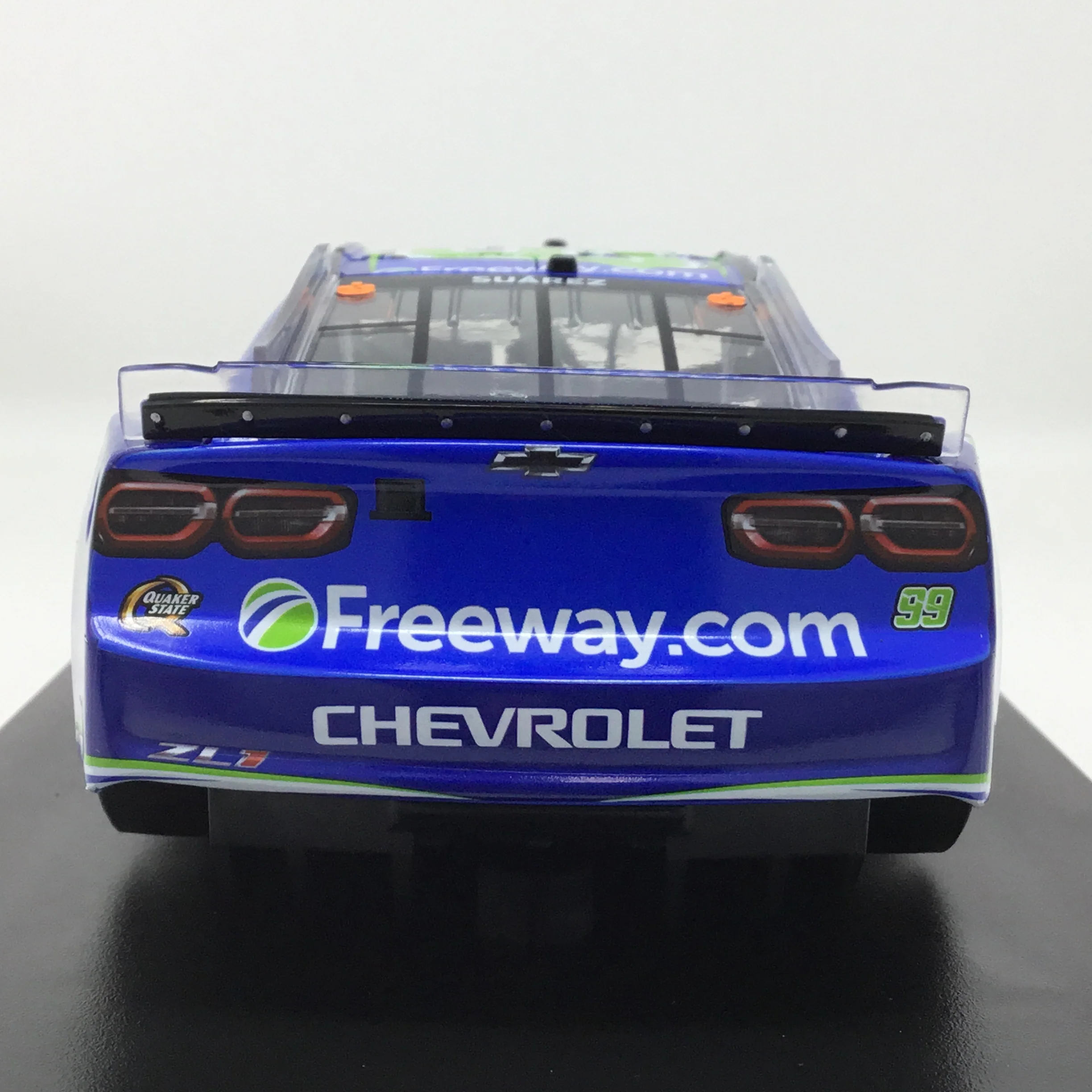 Daniel Suarez 2025 Freeway Insurance Blue Foil Number 1:24 Autographed Diecast - Image 5