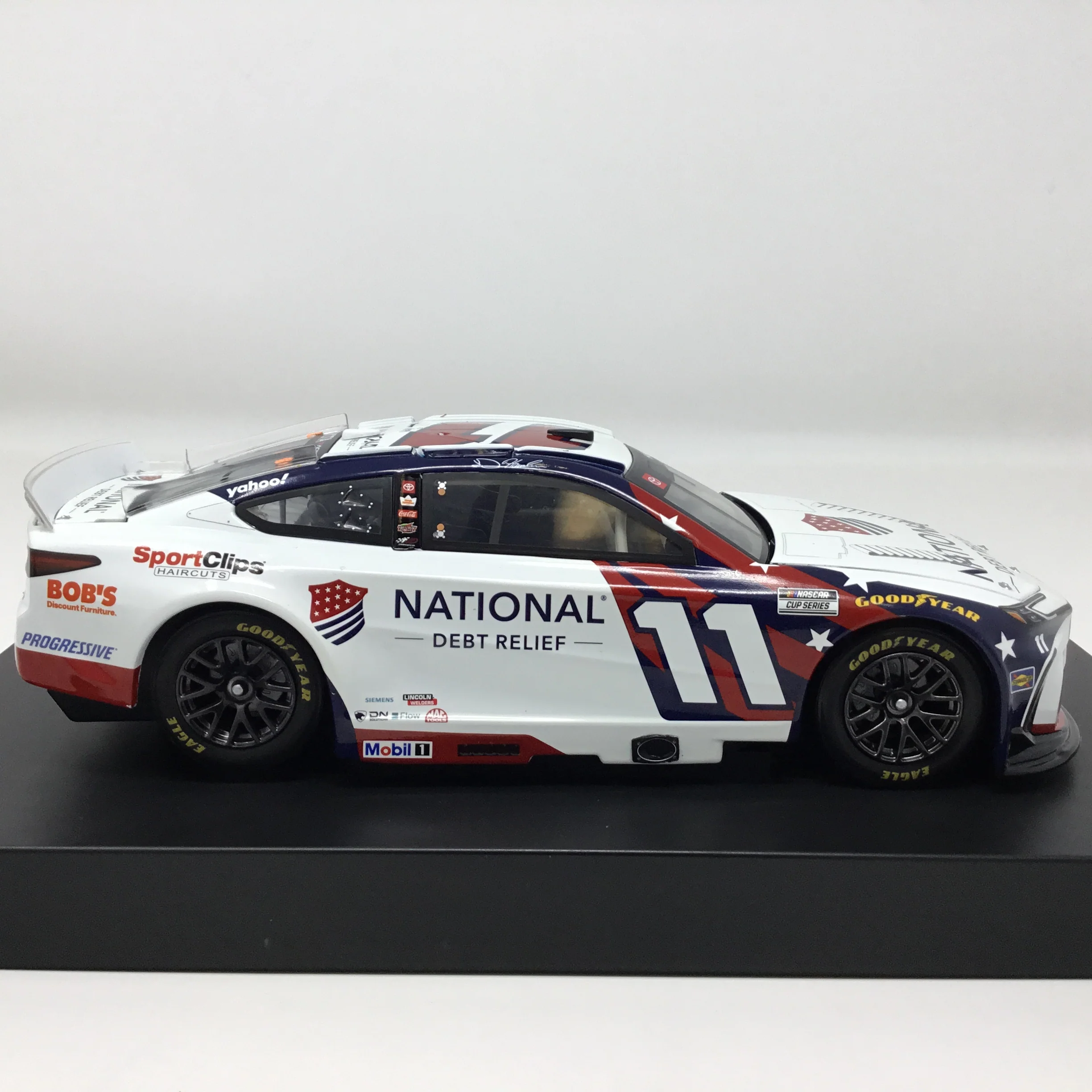Denny Hamlin 2026 National Debt Relief 1:24 Diecast - Image 4