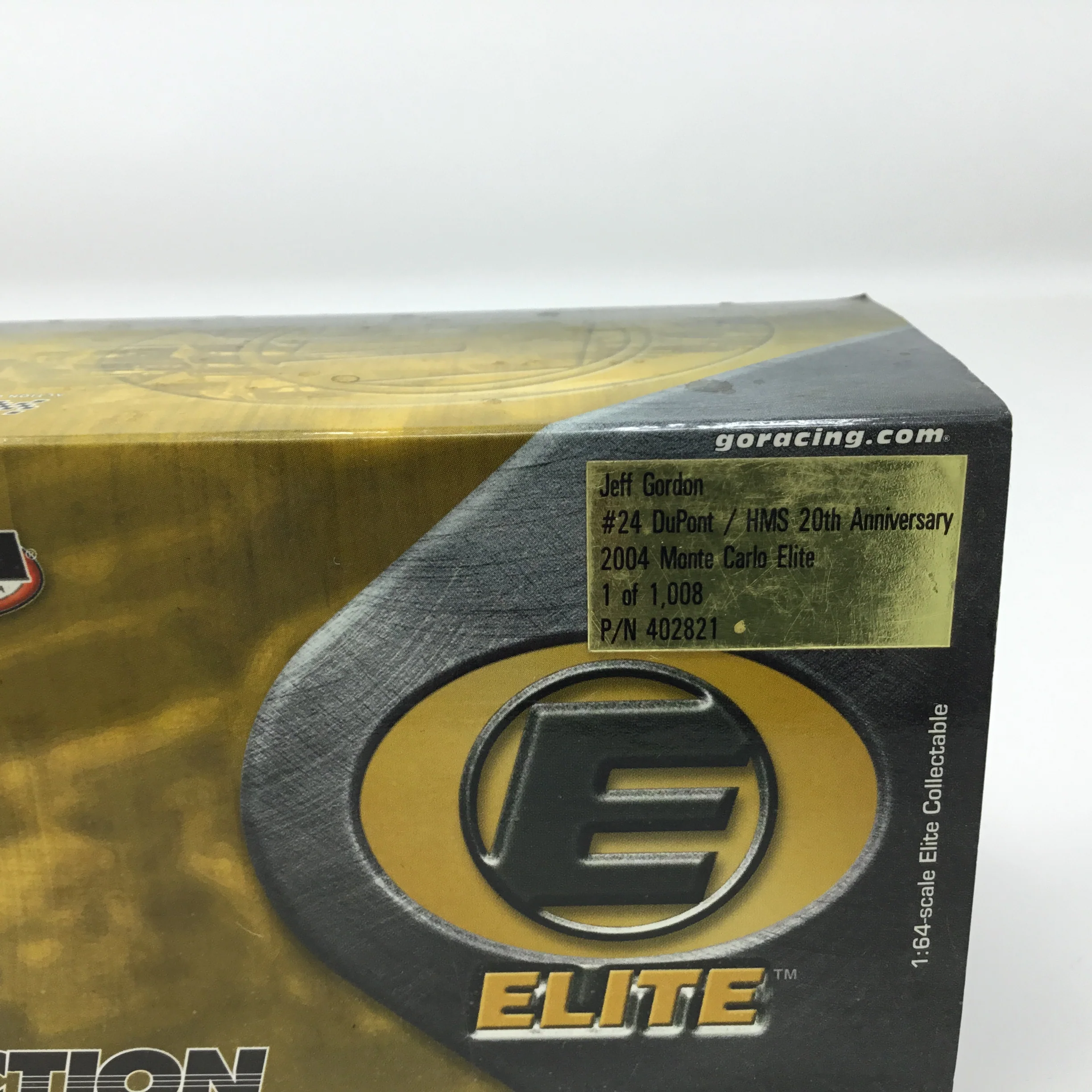 Jeff Gordon 2004 Dupont / HMS 20th Anniversary Elite 1:64 Diecast - Image 2