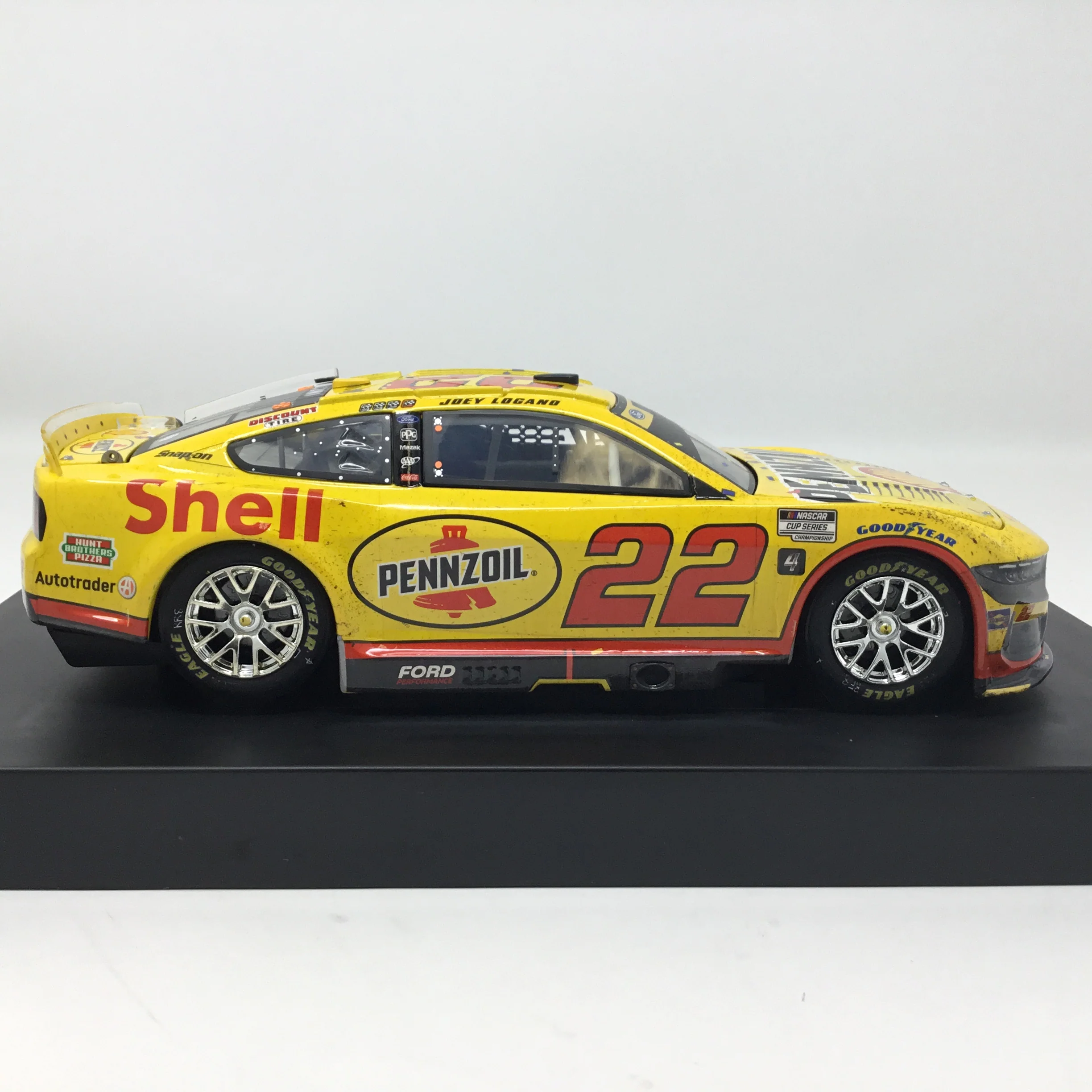 Joey Logano 2024 Shell-Pennzoil Phoenix Race Win 1:24 Elite Diecast - Image 5
