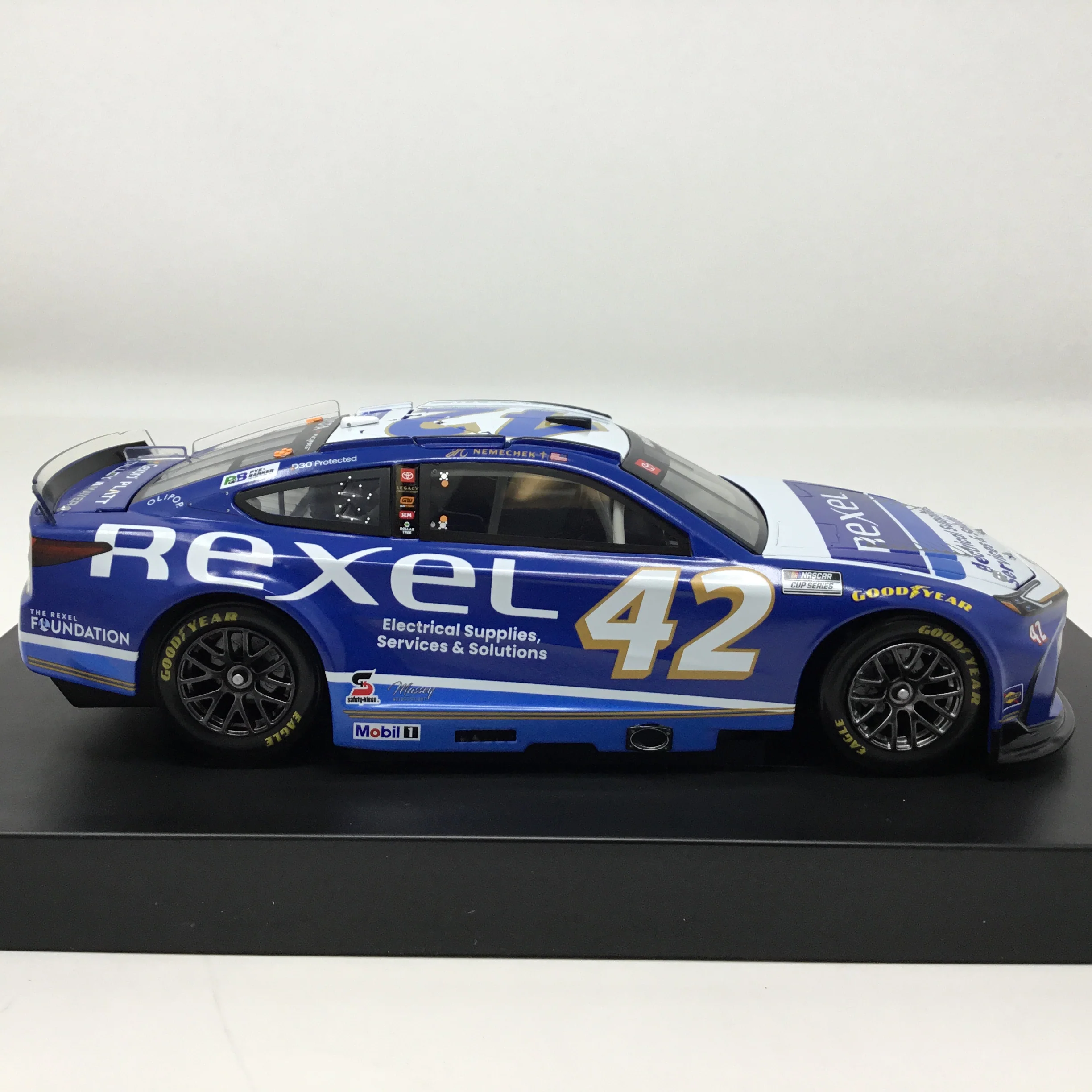 John Hunter Nemechek 2025 Rexel 1:24 Diecast - Image 5