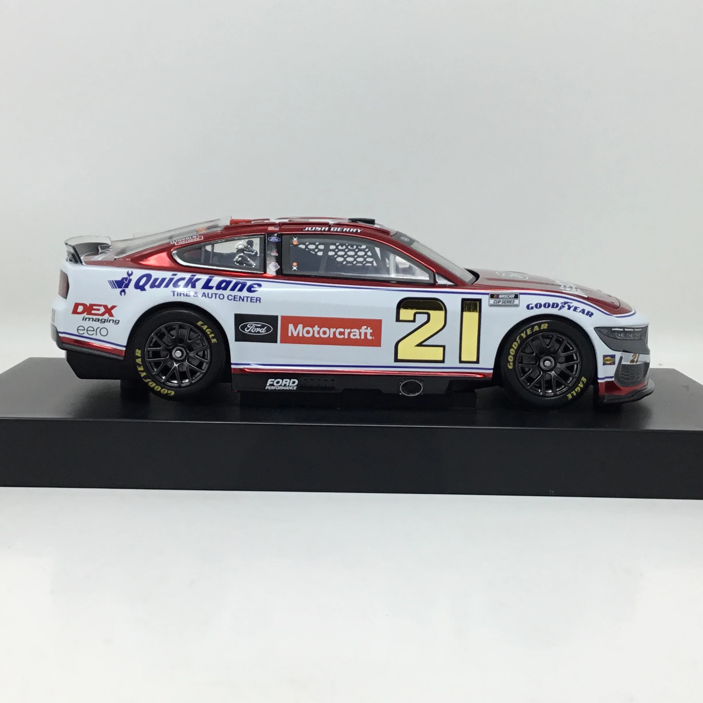 Josh Berry 2025 Motorcraft 1:24 Foil Number Color Chrome Diecast - Image 4