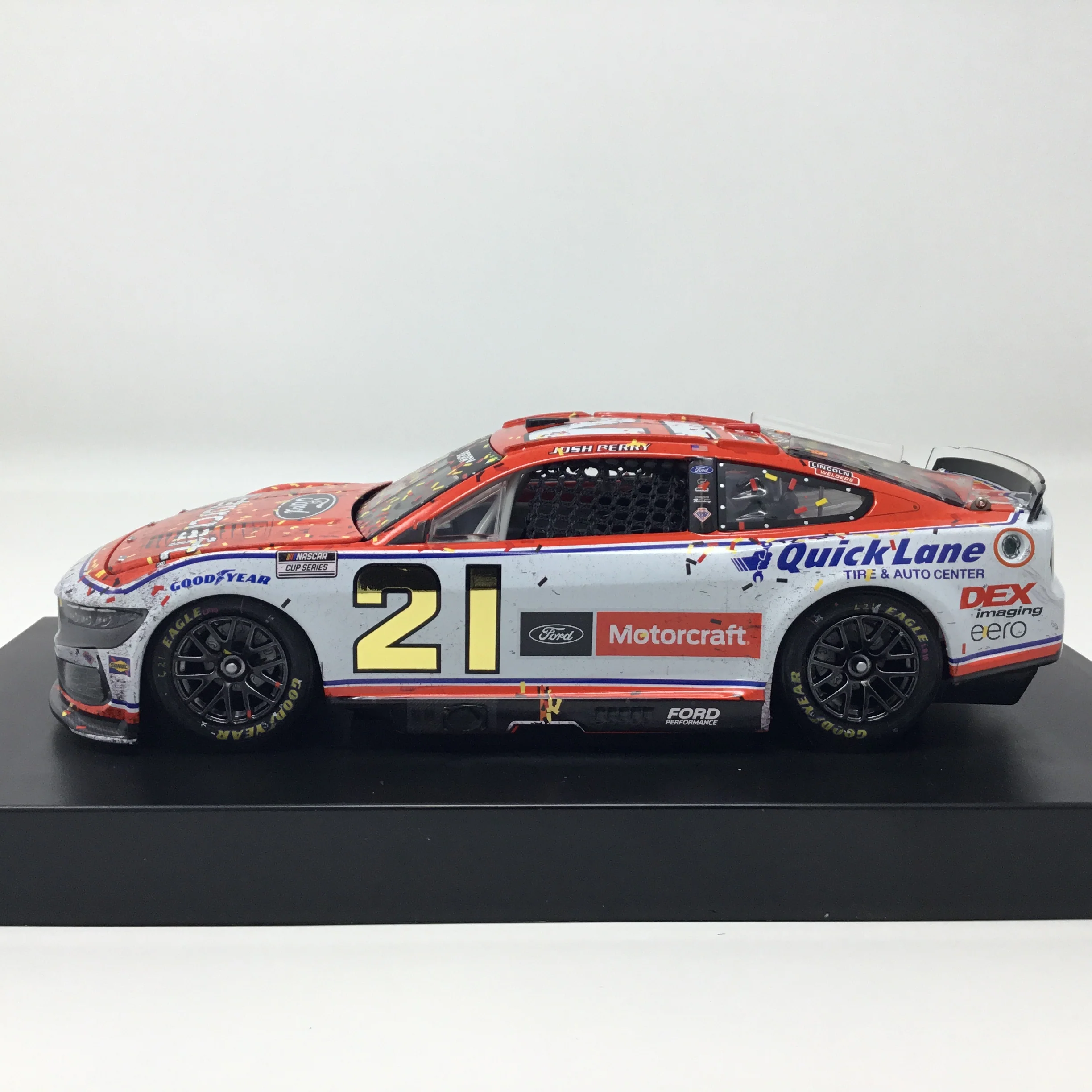 Josh Berry 2025 Motorcraft Las Vegas Race Win Foil Number Elite 1:24 Diecast - Image 2