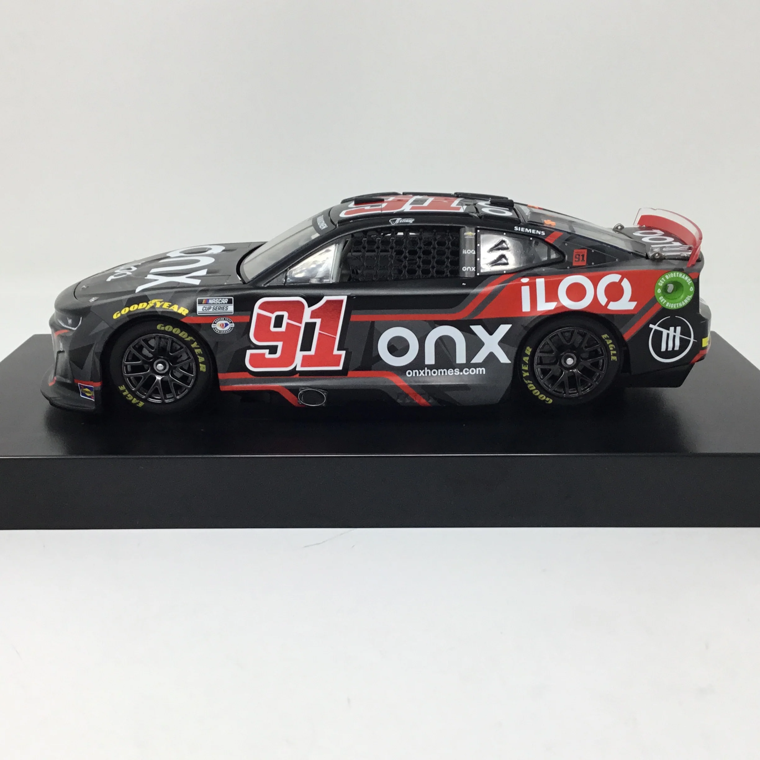 Kimi Raikkonen 2023 Onx Homes Foil Number 1:24 Elite Diecast - Image 2