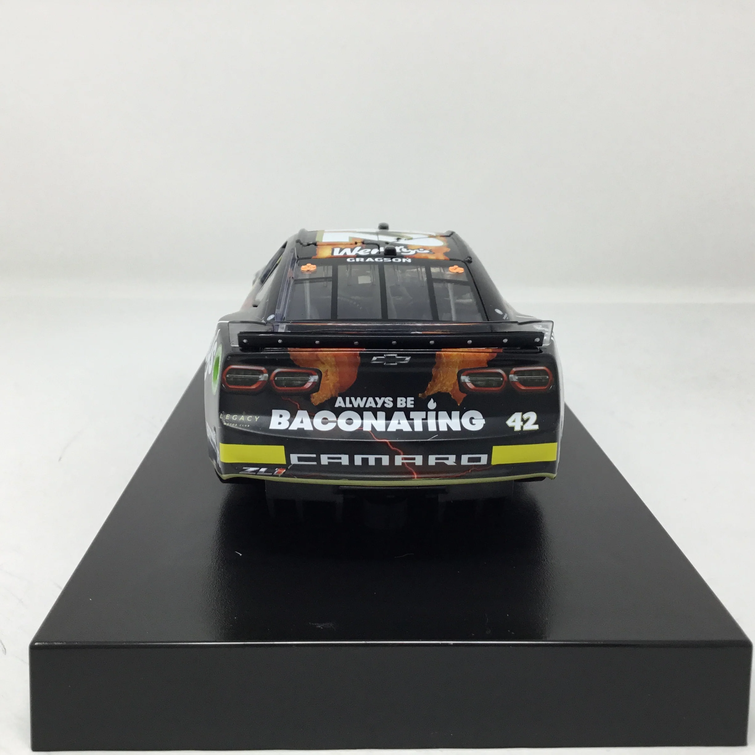 Noah Gragson 2023 Wendy's Baconator 1:24 Diecast - Image 5