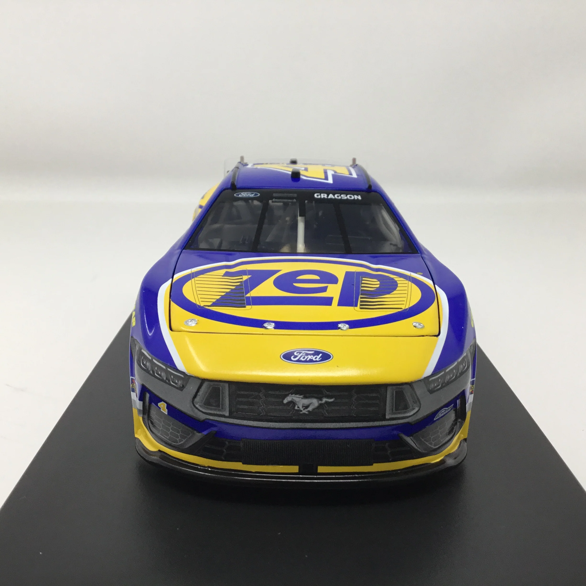 Noah Gragson 2025 Zep Foil Number 1:24 Diecast - Image 5