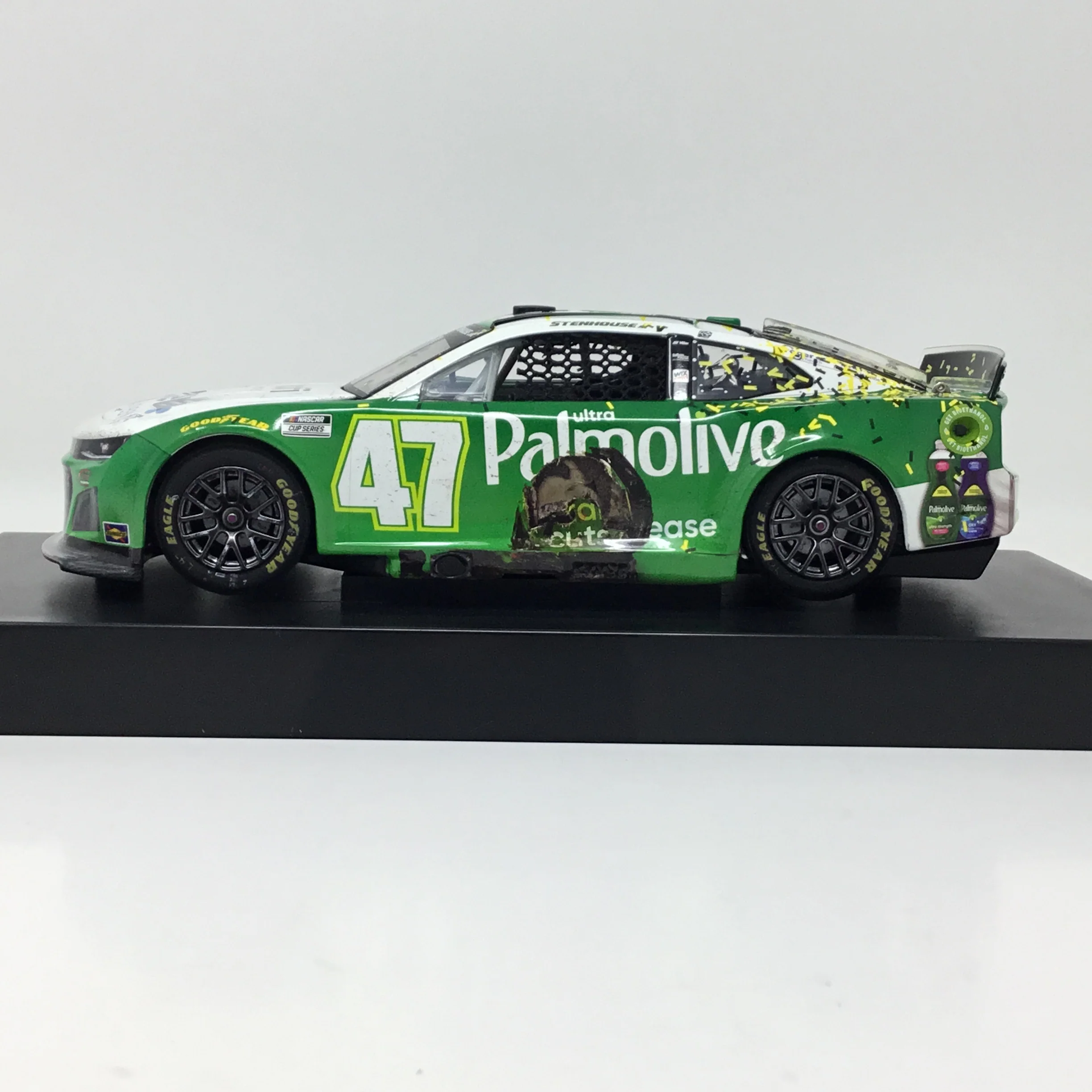 Ricky Stenhouse Jr. 2024 Kroger Health / Palmolive Talladega Race Win 1:24 Elite Diecast - Image 3