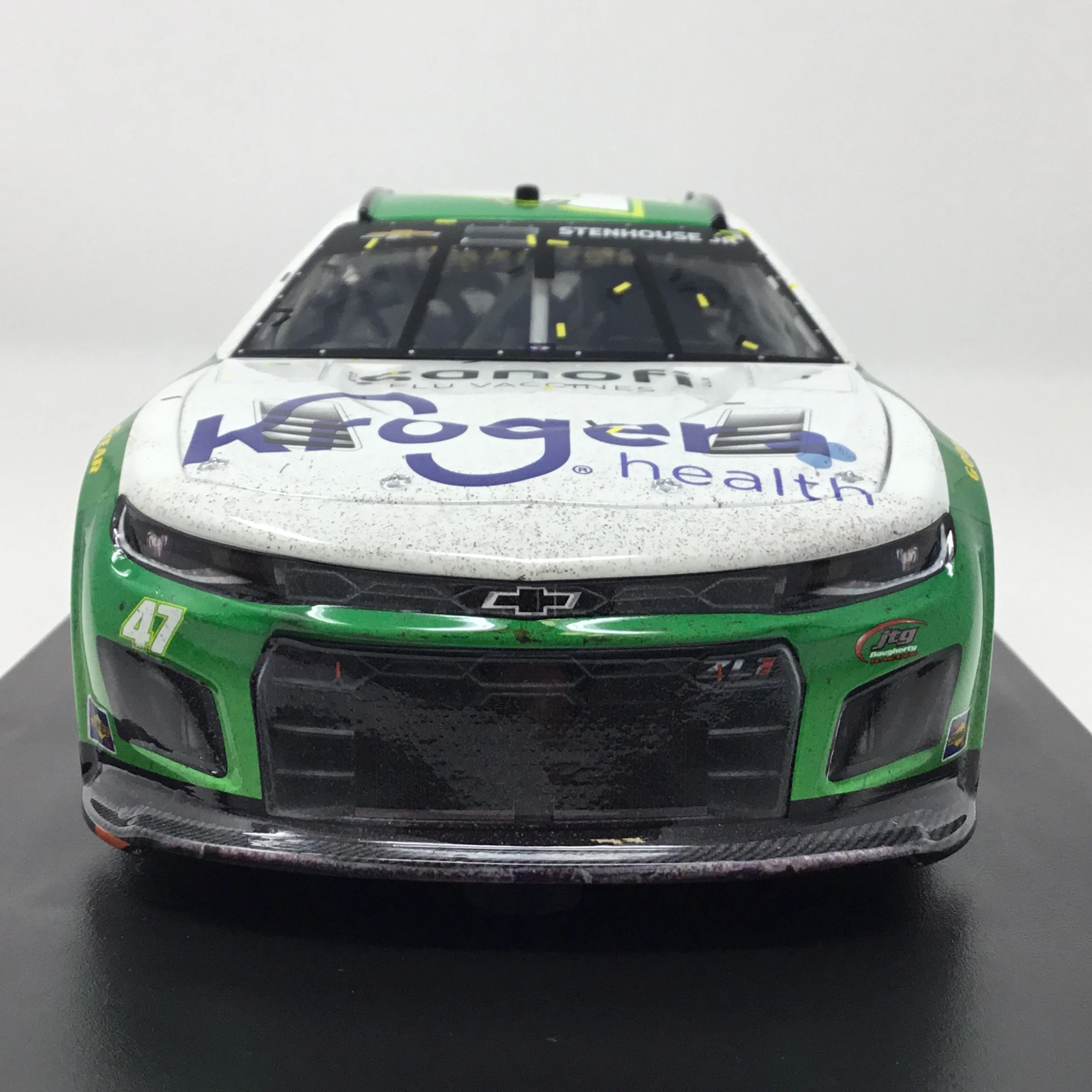 Ricky Stenhouse Jr. 2024 Kroger Health / Palmolive Talladega Race Win 1:24 Elite Diecast - Image 4