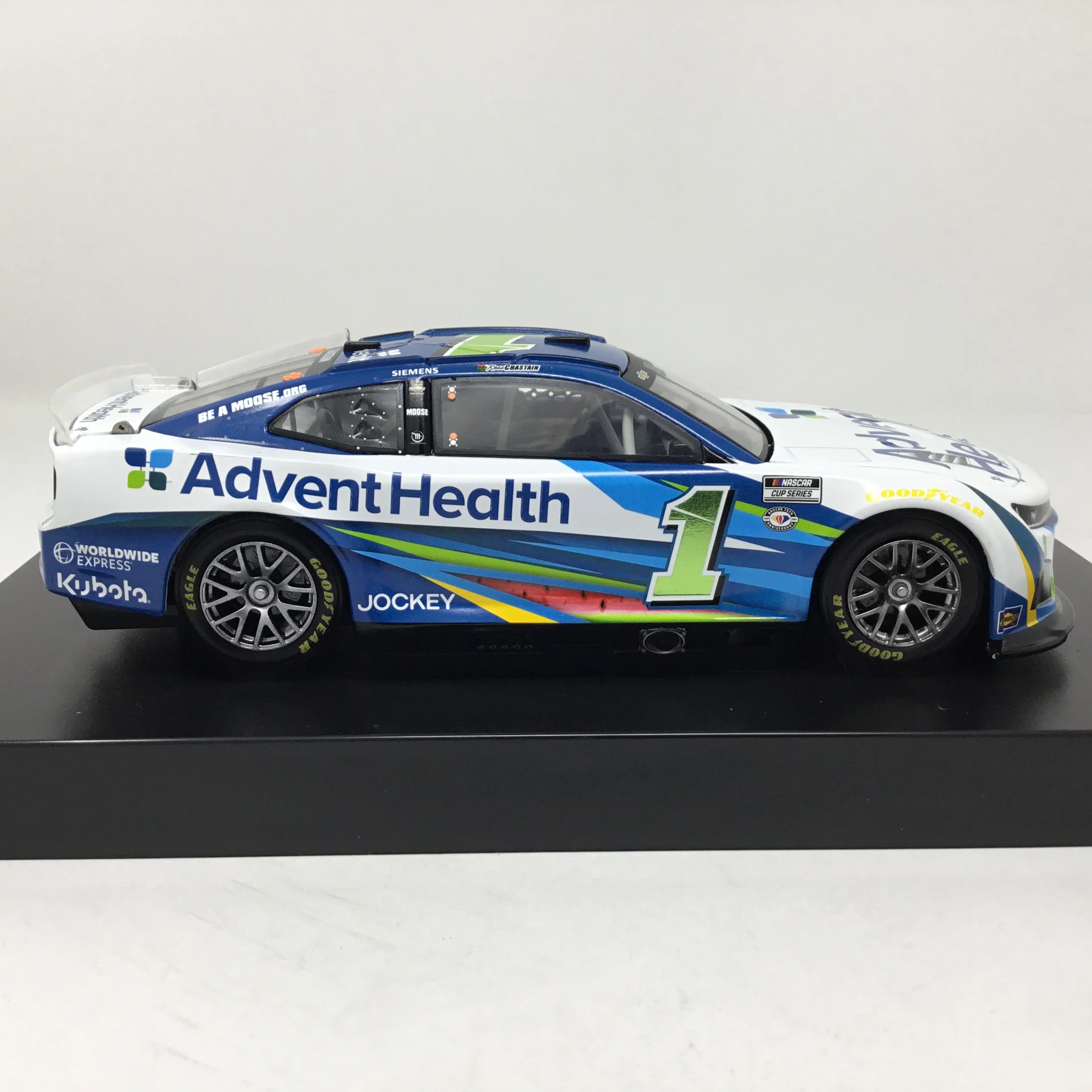 Ross Chastain 2023 Advent Health 1:24 Foil Number Elite Diecast - Image 4