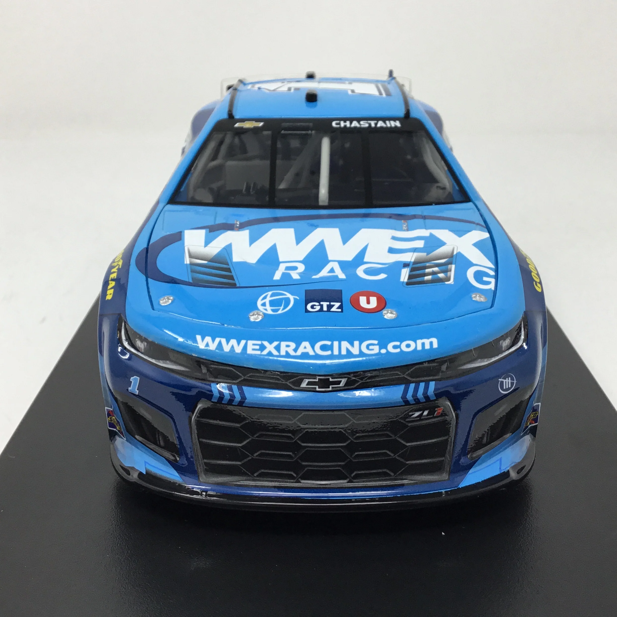 Ross Chastain 2023 Globaltranz 1:24 Diecast - Image 3