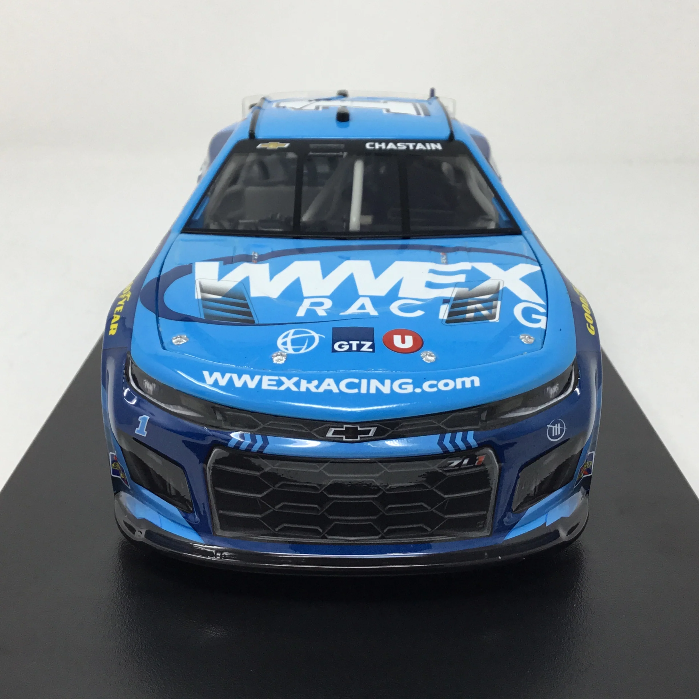 Ross Chastain 2023 Globaltranz 1:24 Elite Diecast - Image 3