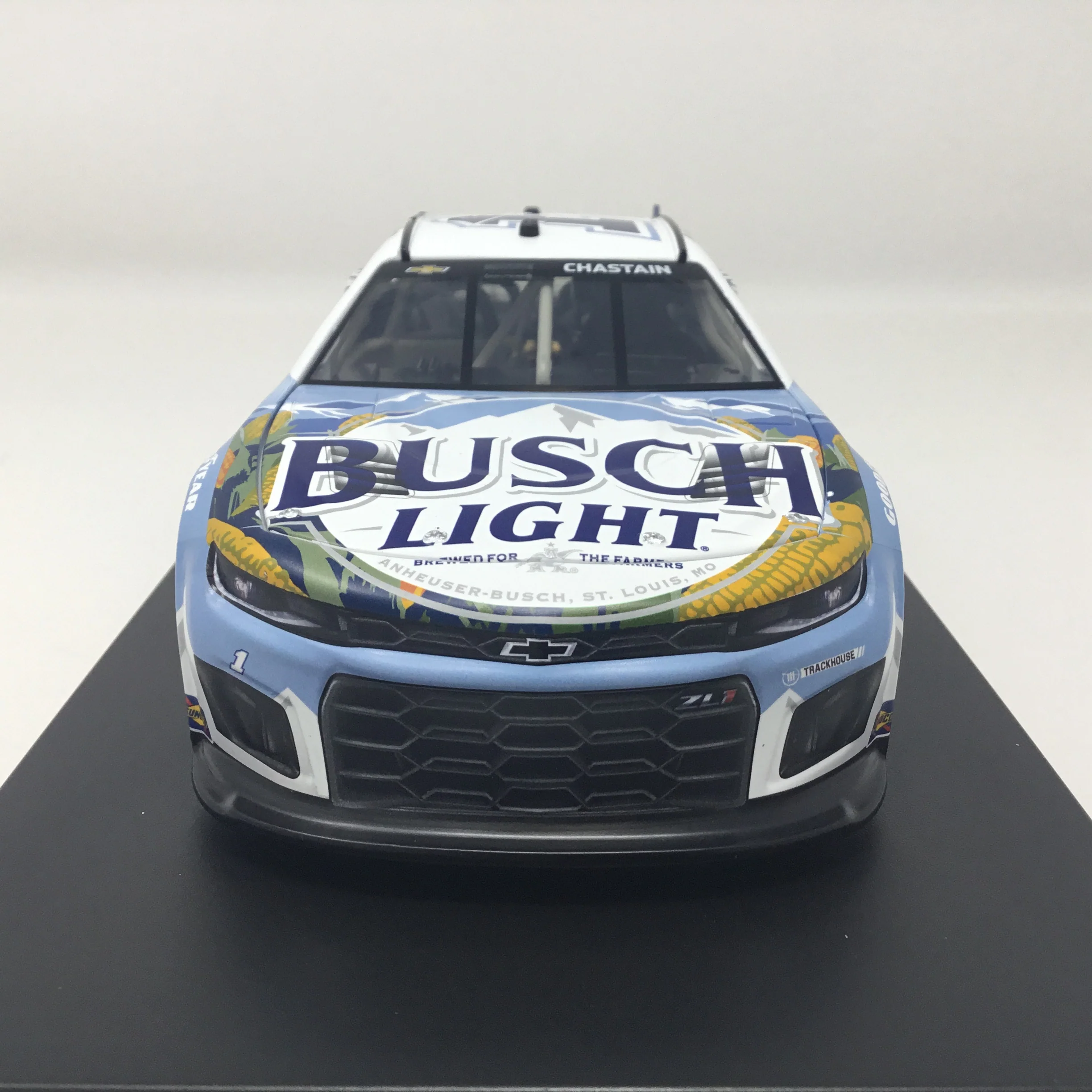 Ross Chastain 2025 Busch Light Farming Foil Number 1:24 Diecast - Image 3