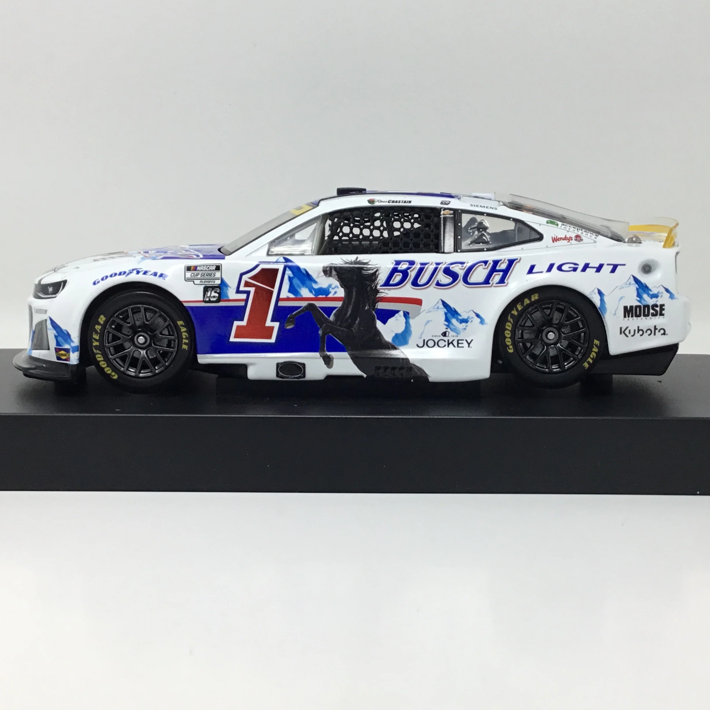 Ross Chastain 2025 Busch Light Retro Foil Number Elite 1:24 Diecast - Image 2