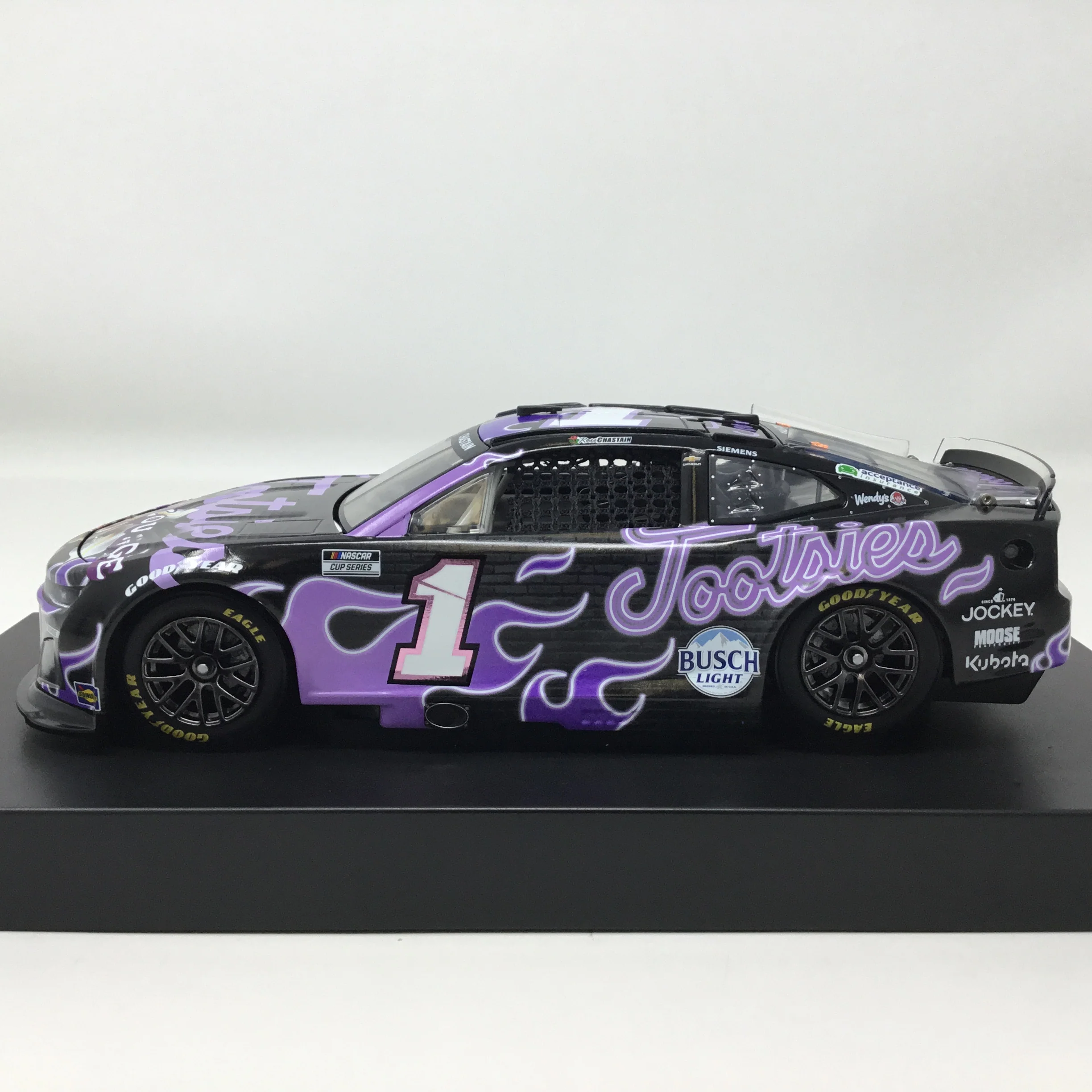 Ross Chastain 2025 Tootsies Orchid Lounge Elite 1:24 Diecast - Image 2