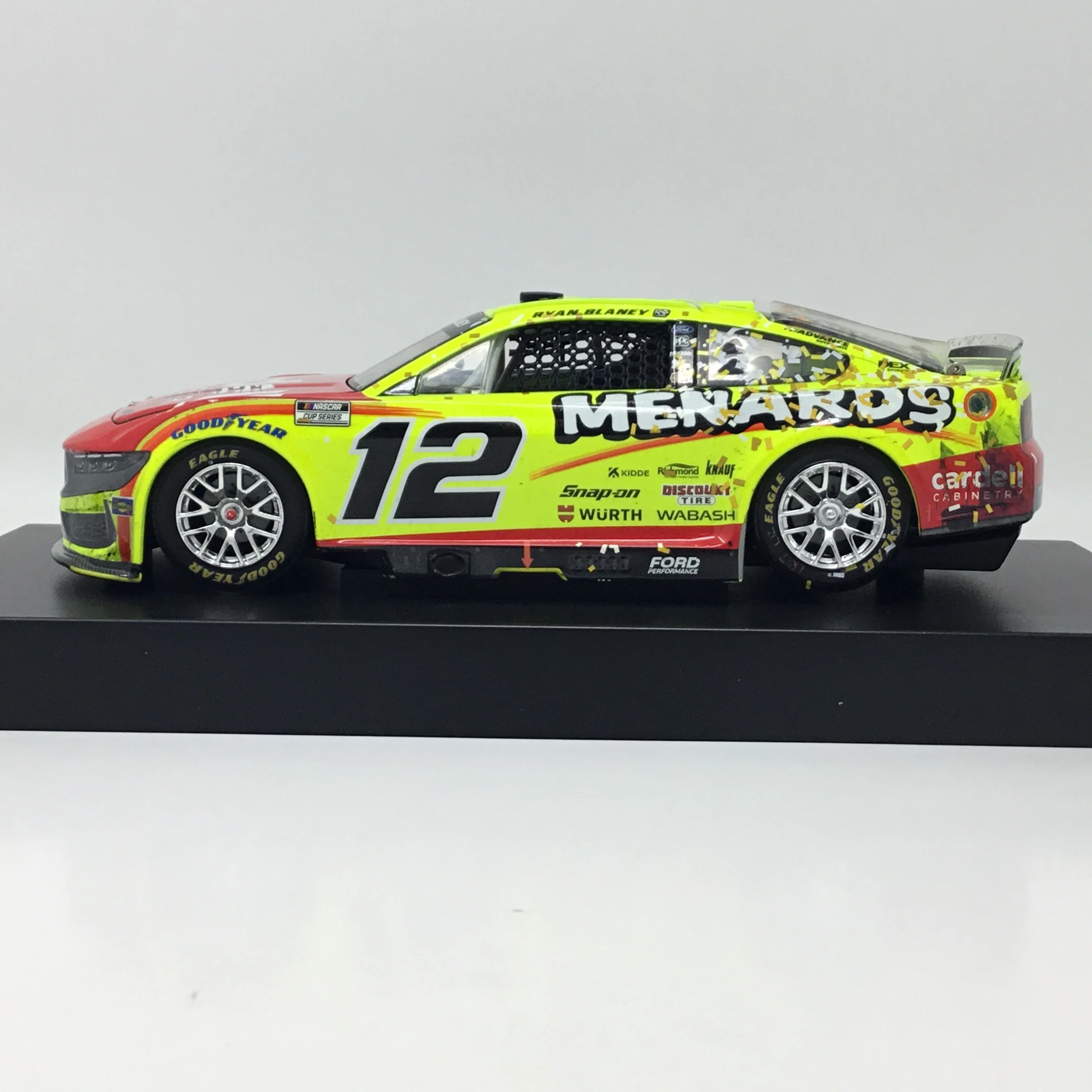 Ryan Blaney 2025 Menards / Cardell Nashville Race Win 1:24 Elite Diecast - Image 2