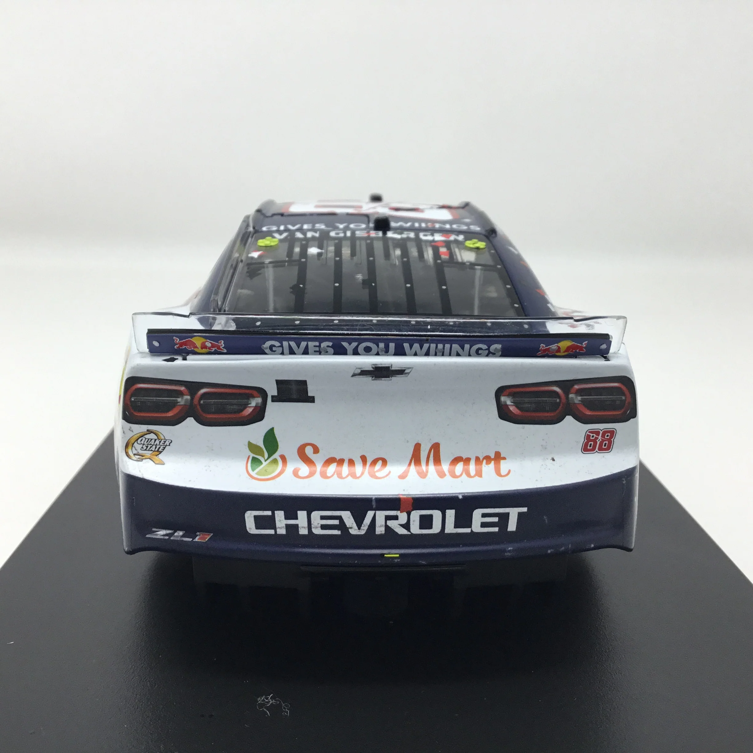 Shane Van Gisbergen 2025 Red Bull Sonoma Race Win Autographed 1:24 Diecast - Image 5