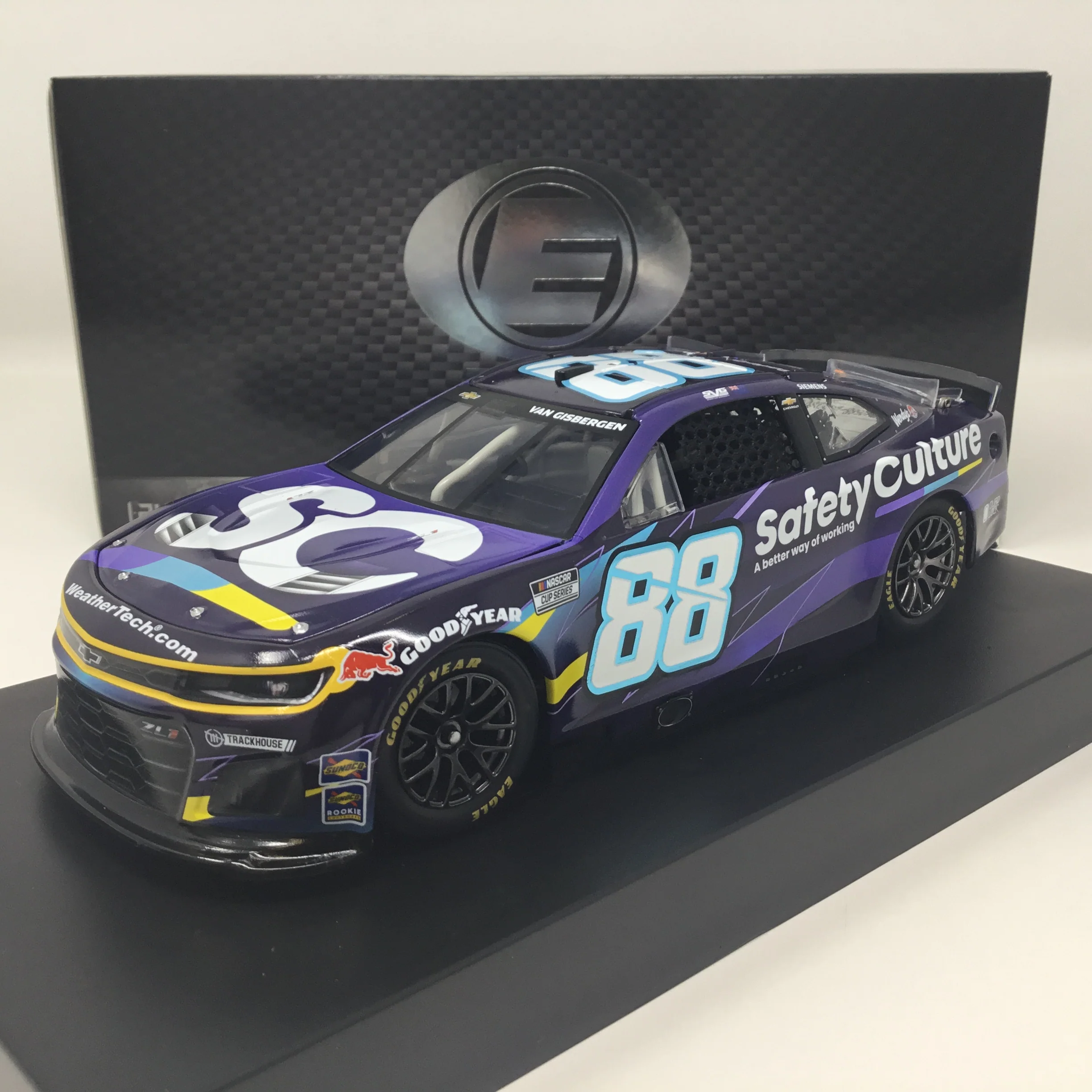 Shane Van Gisbergen 2025 Safety Culture Elite 1:24 Diecast