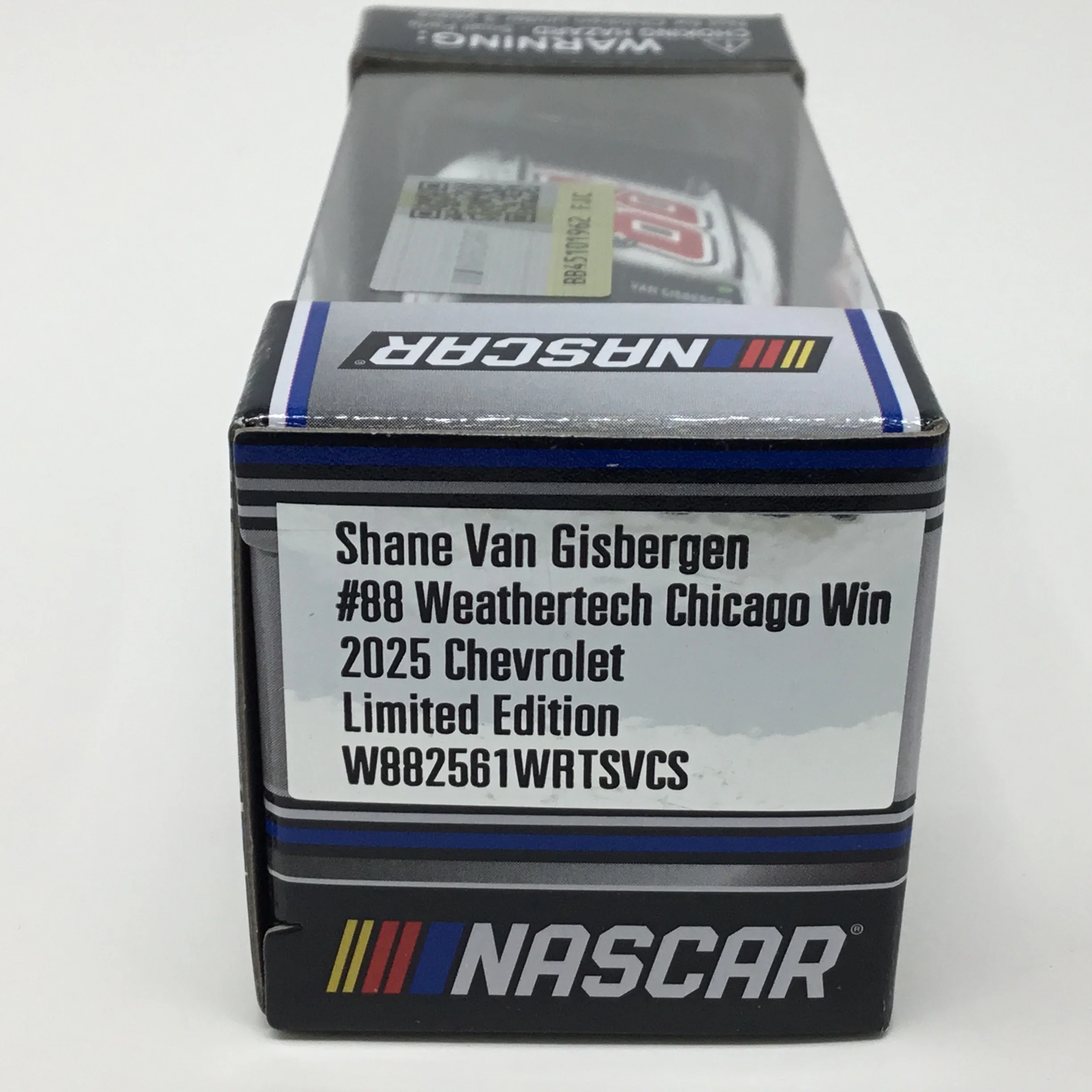 Shane Van Gisbergen 2025 Weathertech Chicago Race Win Foil Number 1:64 Diecast - Image 3