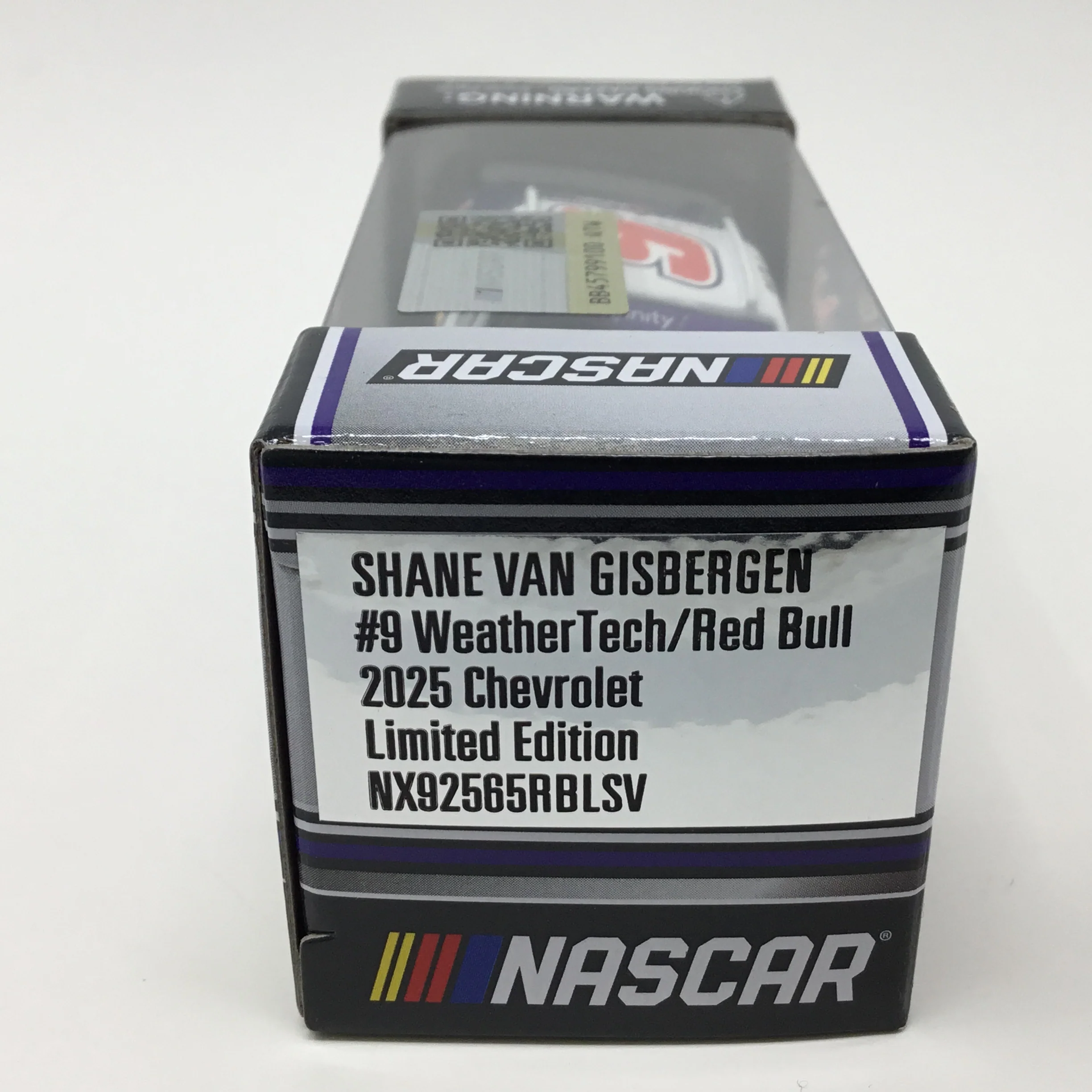 Shane Van Gisbergen 2025 Weathertech / Red Bull 1:64 Diecast - Image 2