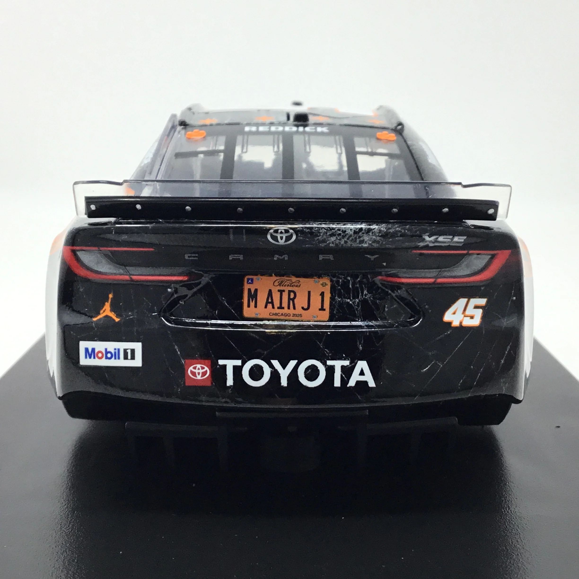 Tyler Reddick 2025 Jordan Brand Chicago Elite 1:24 Diecast - Image 5