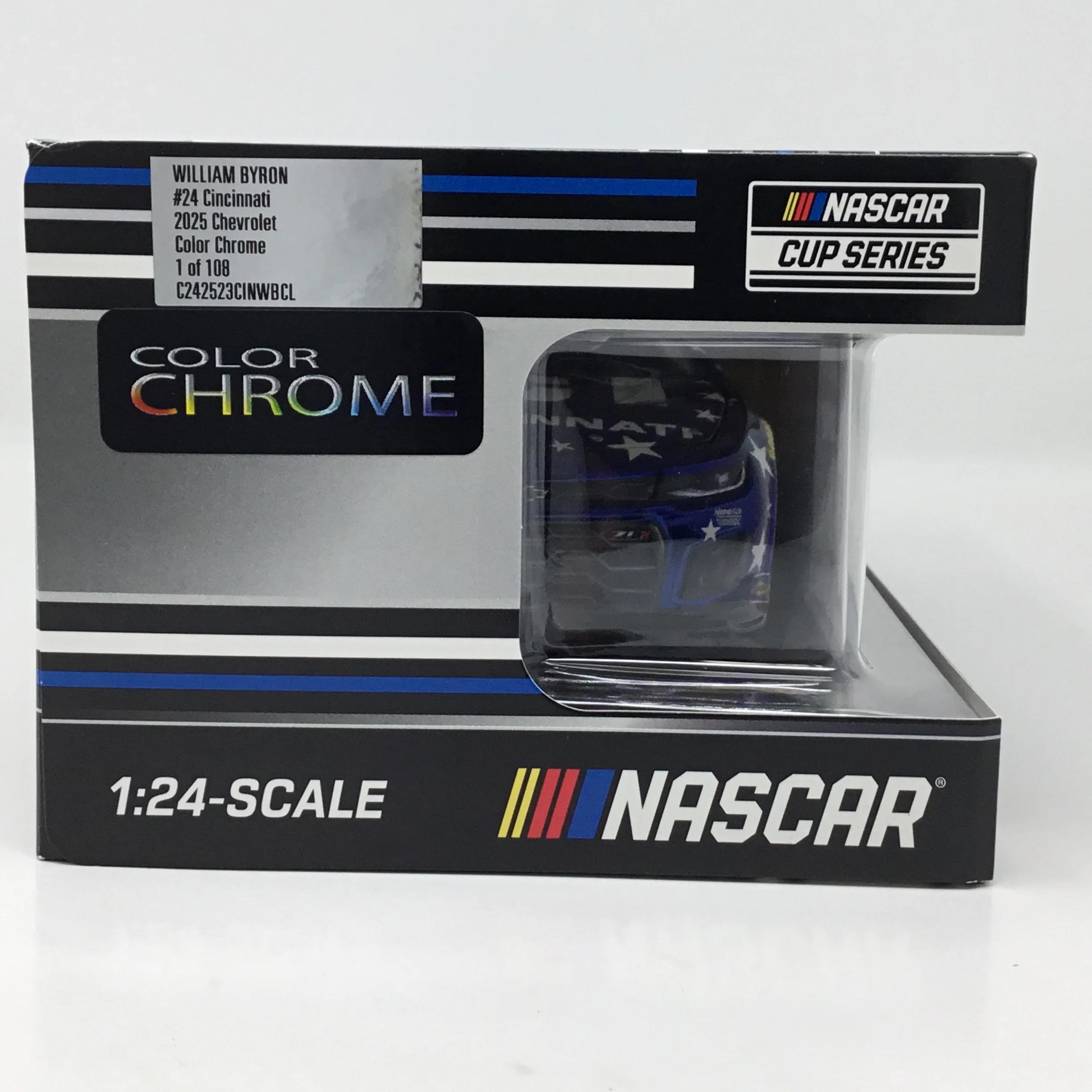 William Byron 2025 Cincinnati 1:24 Color Chrome Diecast - Image 6