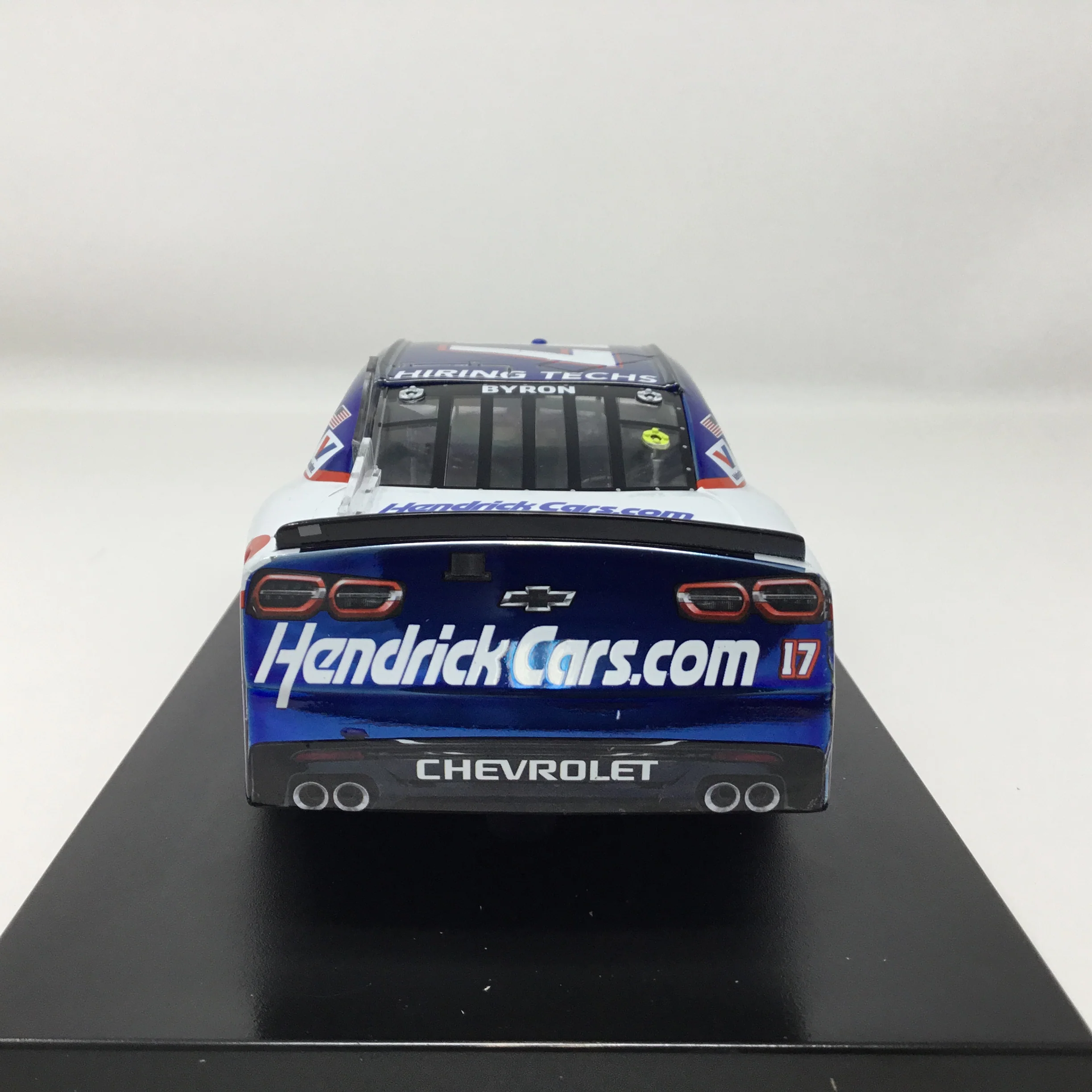 William Byron 2025 Hendrickcars.com Charlotte Race Color Chrome Win 1:24 Diecast - Image 5